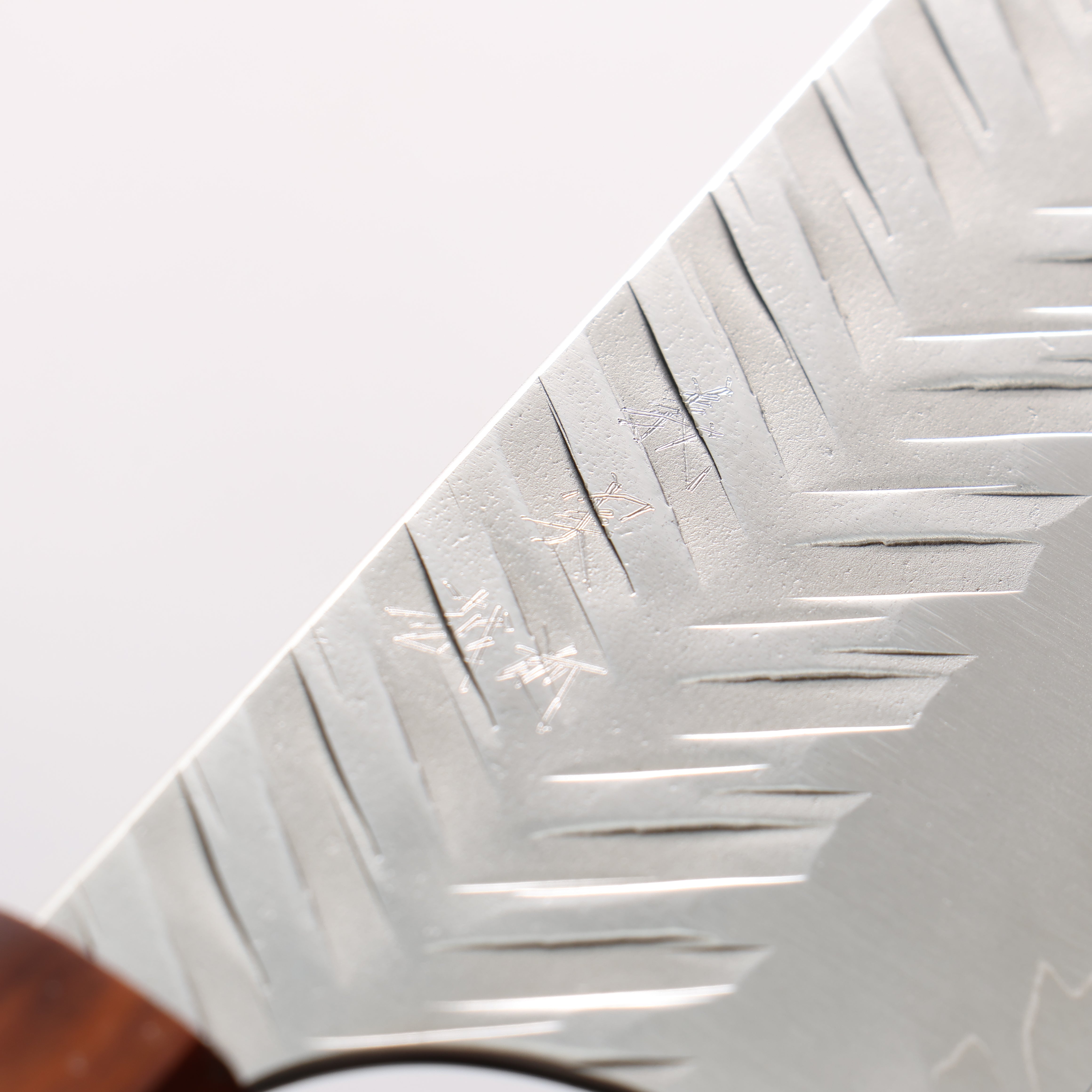 Yoshimi Kato SG2 Hammered (V) Gyuto 210mm Cedar Burl (Lacquered) Handle - Seisuke Knife