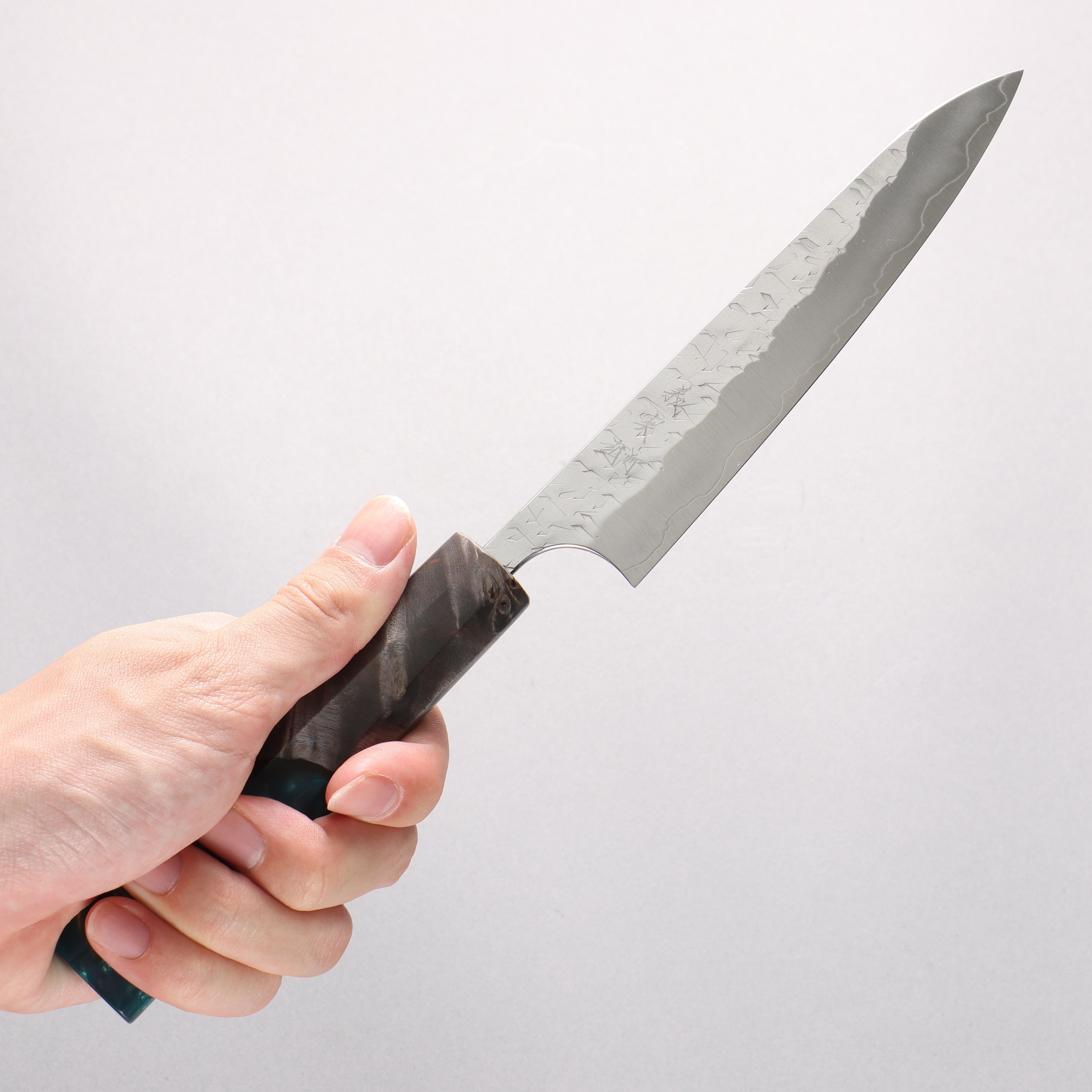 Yoshimi Kato Hyo SG2 Hammered Petty-Utility 150mm Stabilized Birch with Emerald Green Resin Handle - Seisuke Knife