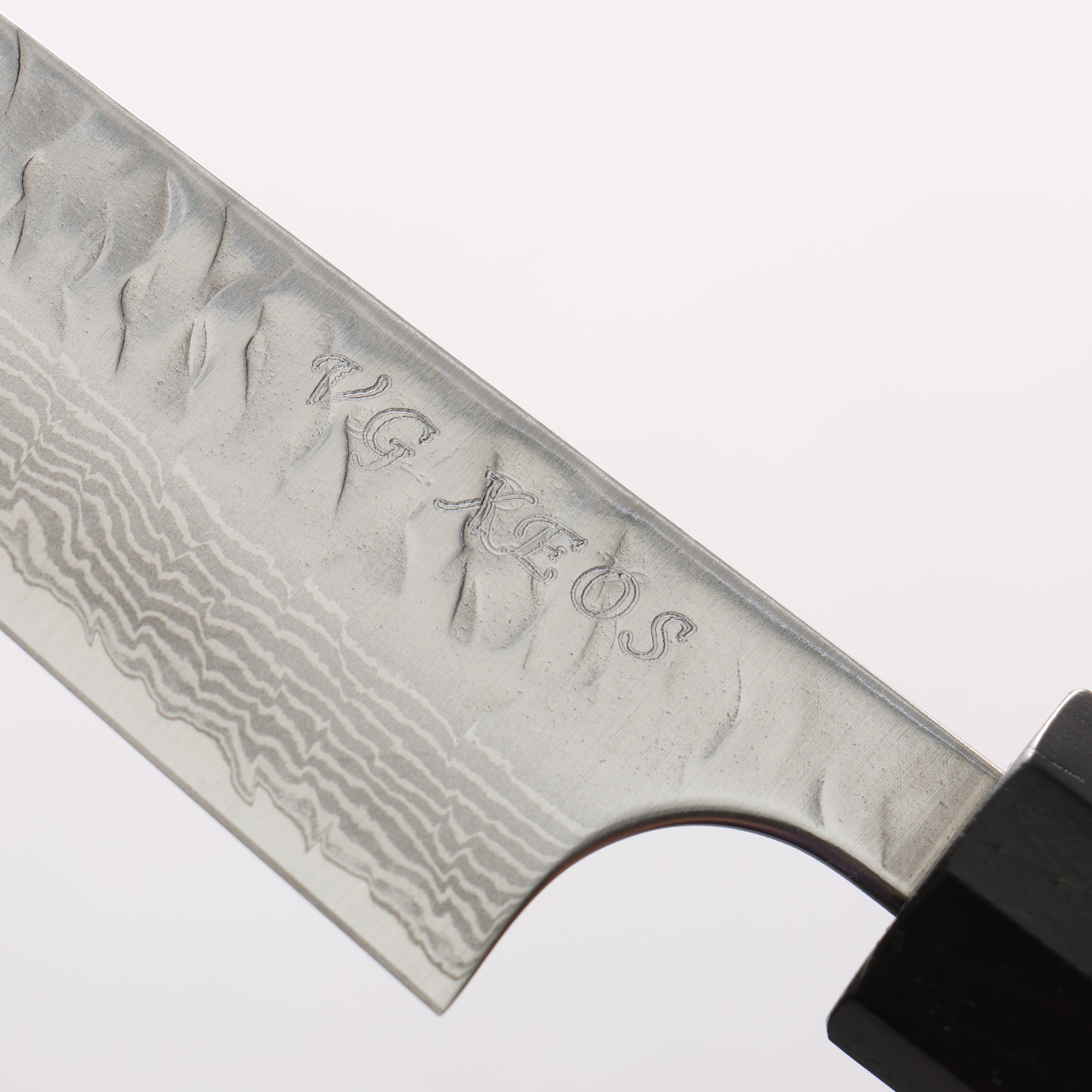 Yoshimi Kato Nami VG-XEOS Hammered Damascus Kiritsuke Petty-Utility 120mm Ebony Wood(With White Ring) Handle - Seisuke Knife
