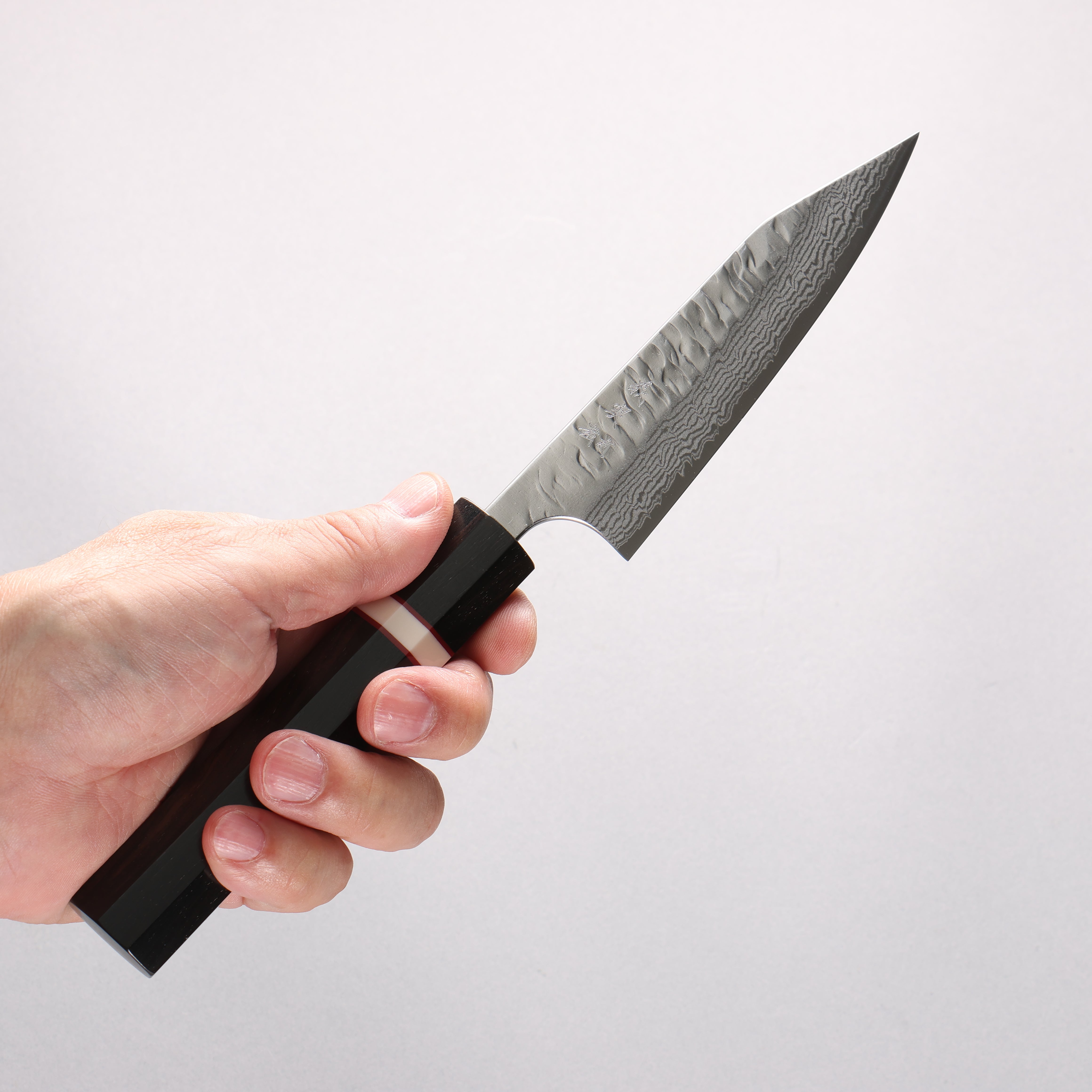 Yoshimi Kato Nami VG-XEOS Hammered Damascus Kiritsuke Petty-Utility 120mm Ebony Wood(With White Ring) Handle - Seisuke Knife