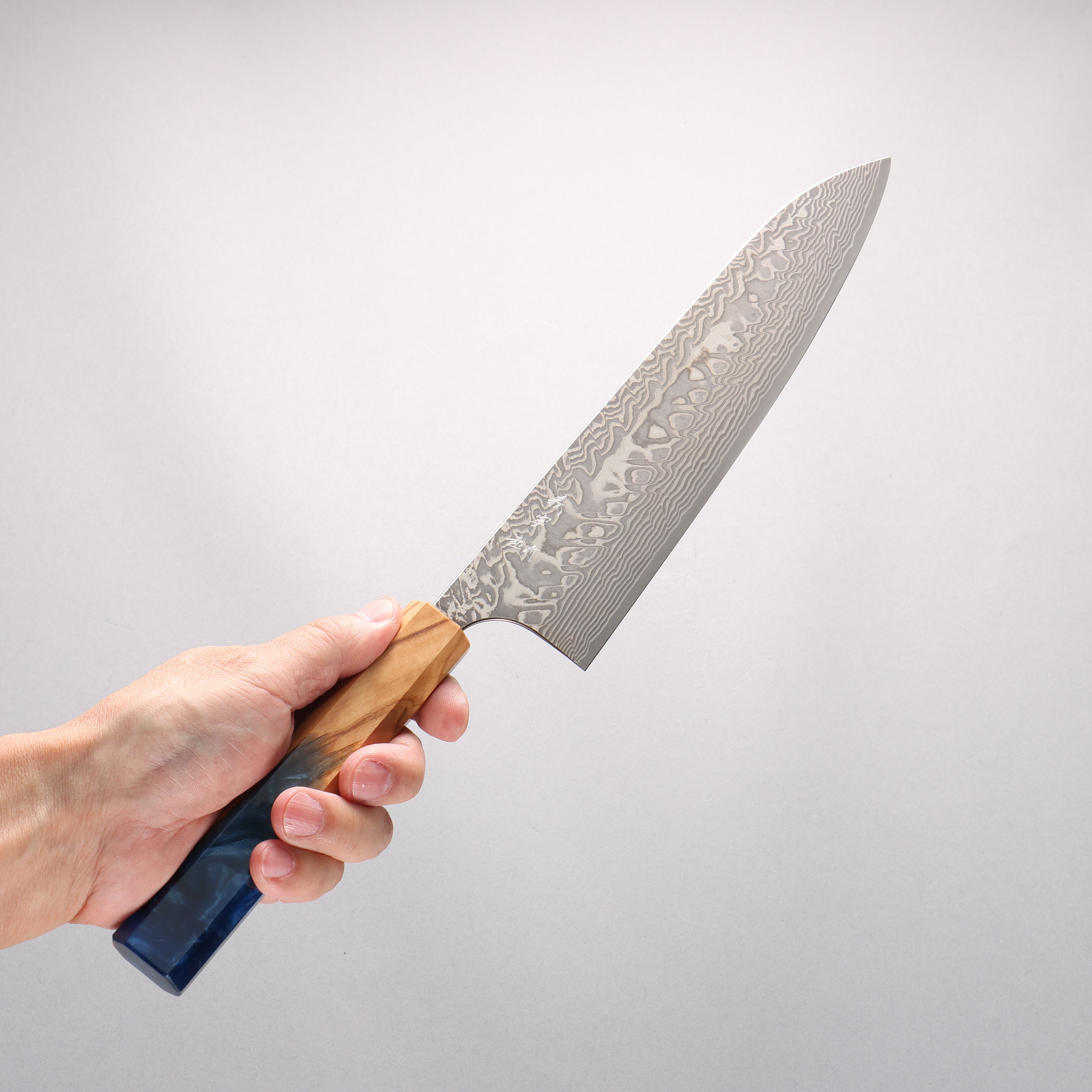Yoshimi Kato SG2 Black Damascus Gyuto 240mm Olive Tree and Blue Resin Handle - Seisuke Knife