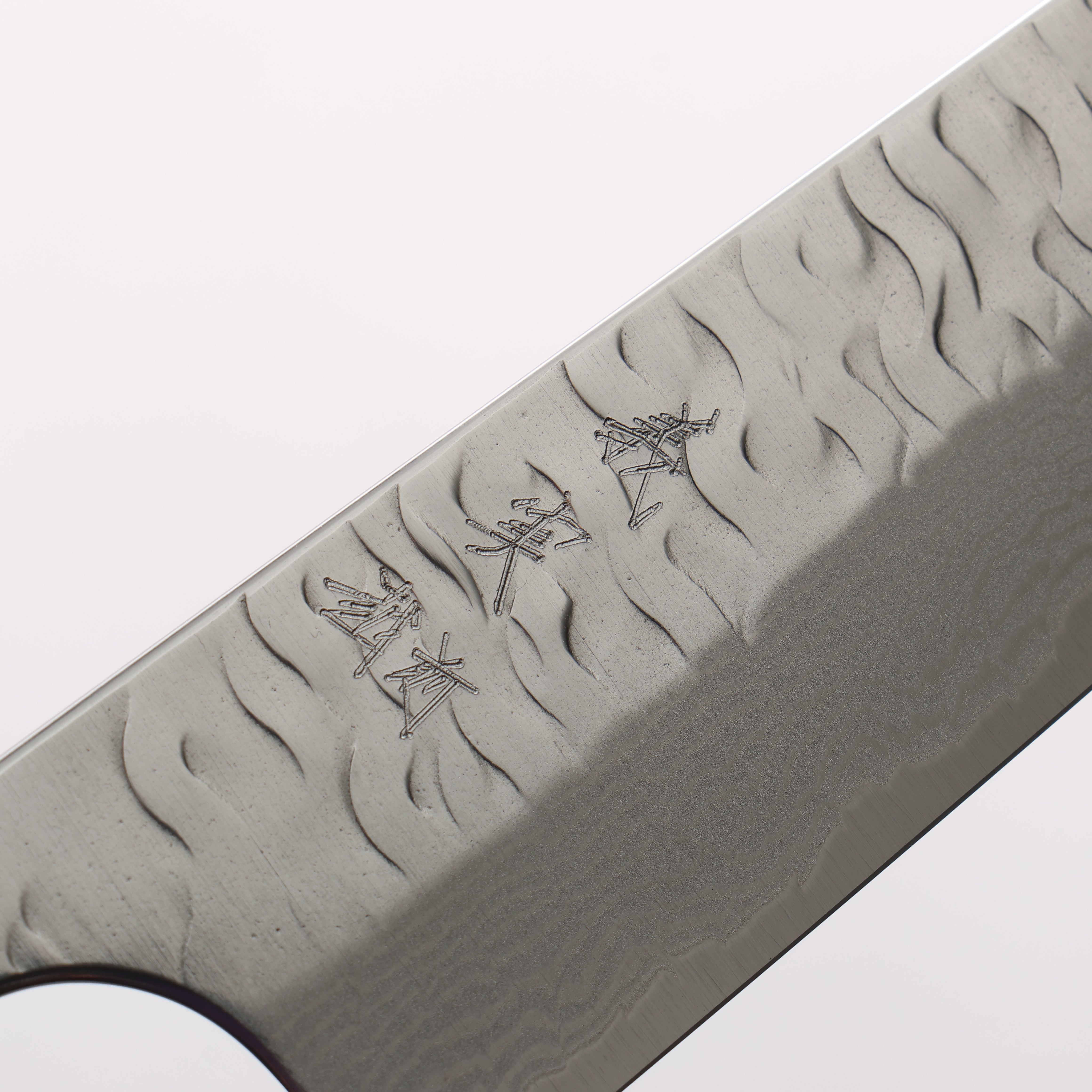 Yoshimi Kato Nami VG-XEOS Hammered Damascus Small Bunka 130mm Ebony Wood(With White Ring) Handle - Seisuke Knife