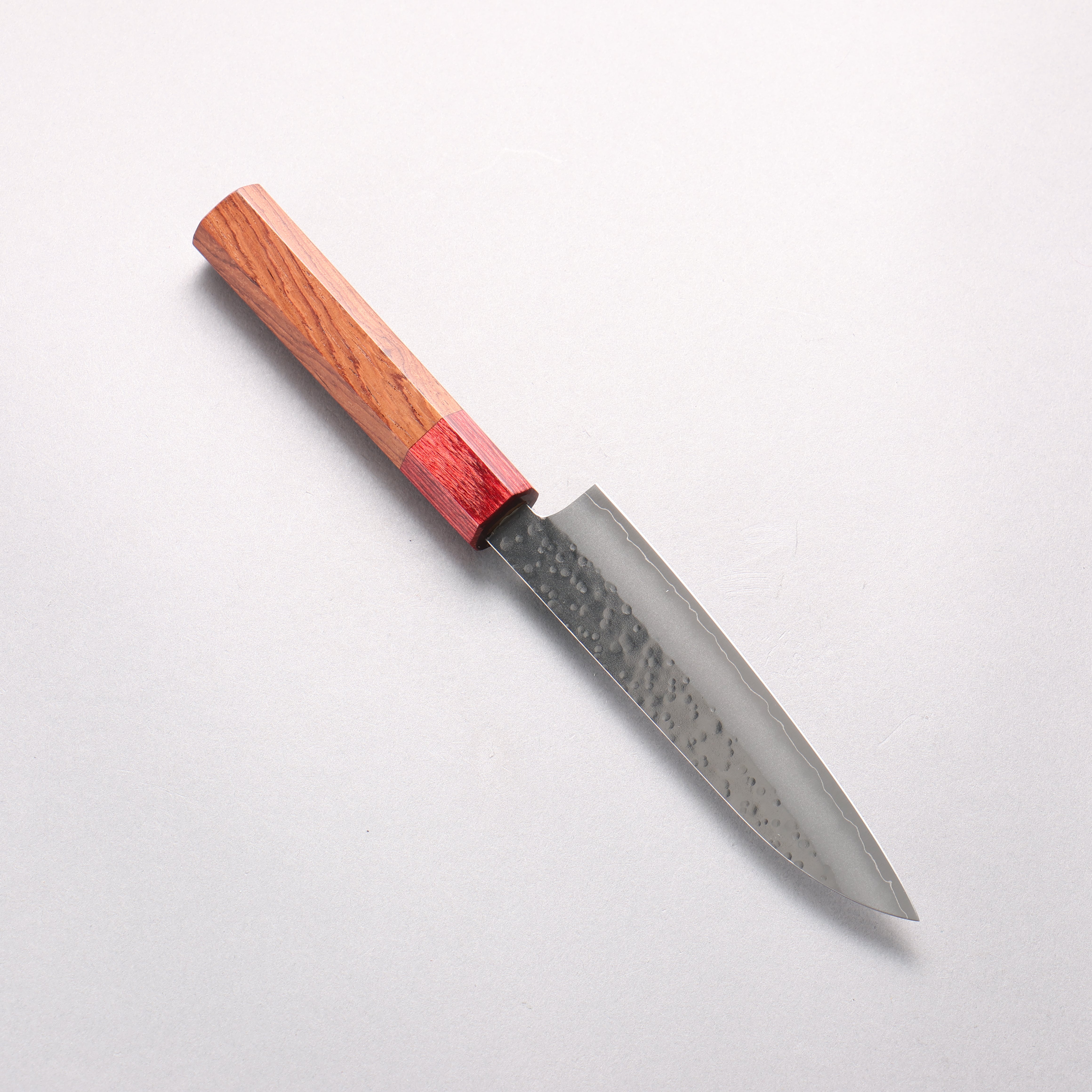 Makoto Kurosaki VG10 Maru Hammered Petty-Utility 135mm Shitan & Red Pakkawood Handle - Seisuke Knife