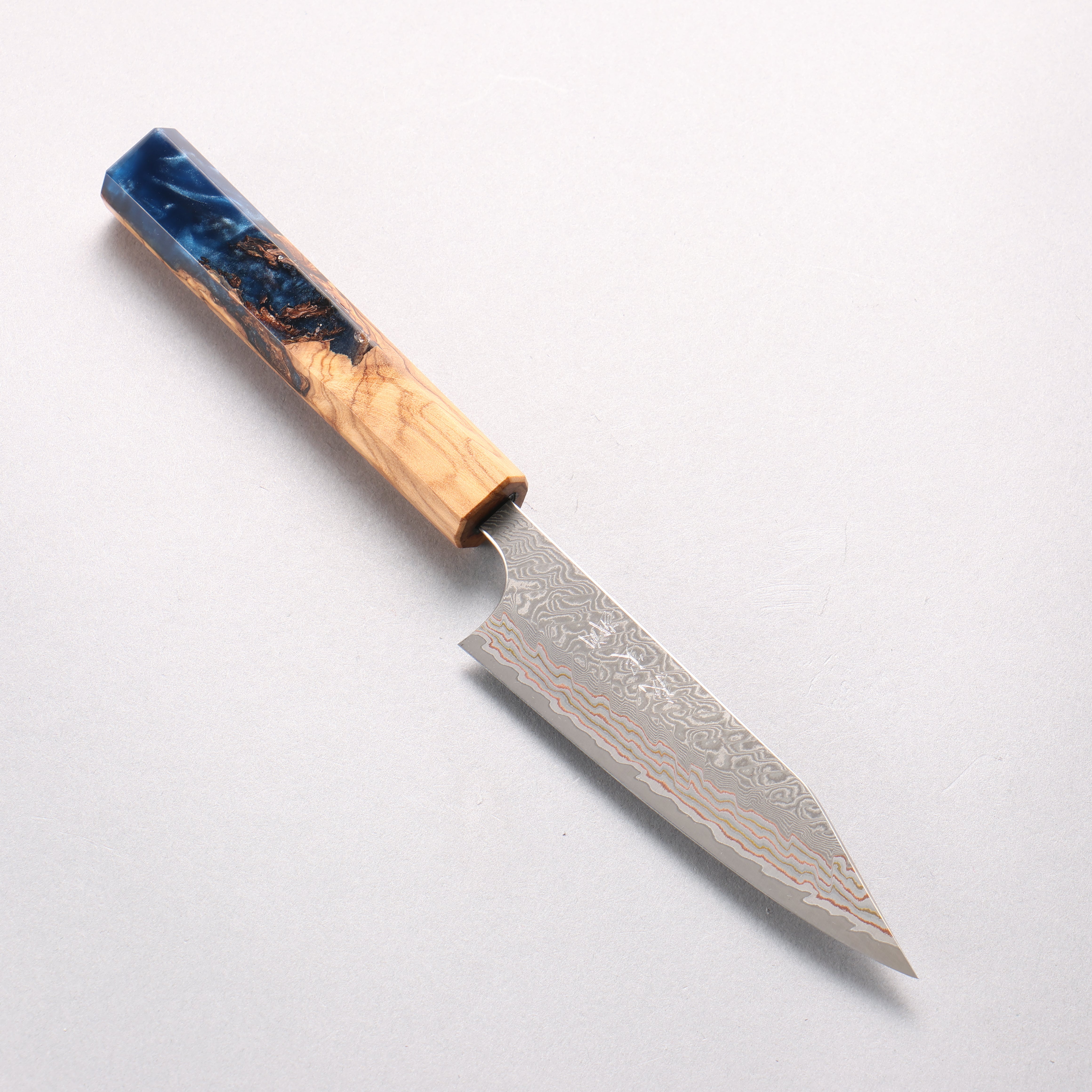 Yoshimi Kato VG10w Colored Damascus Kiritsuke Petty-Utility 120mm Olive Tree and Blue Resin Handle - Seisuke Knife