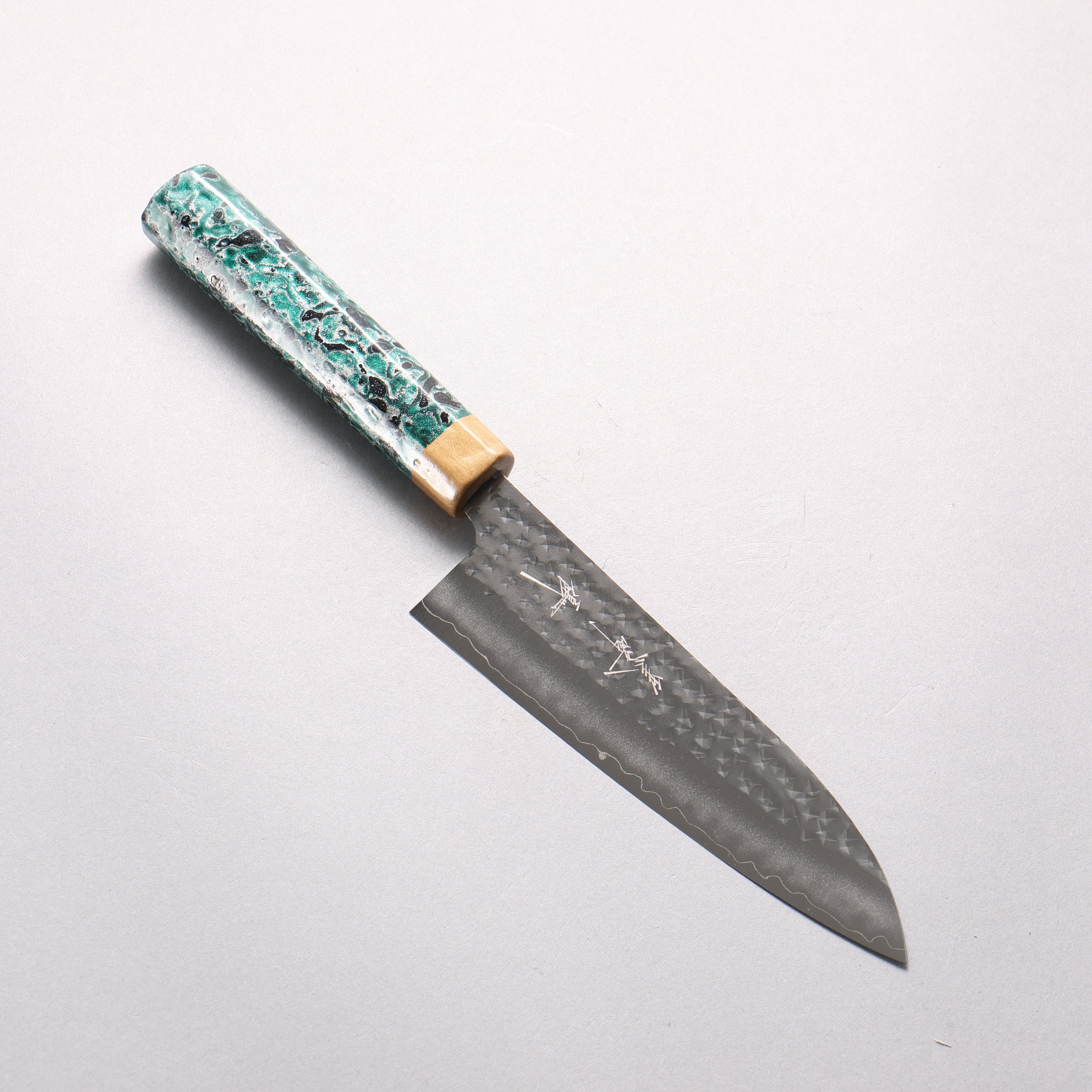 Yu Kurosaki Senko Ryu SG2 Hammered Small Santoku 150mm Green & Gold Lacquered Handle - Seisuke Knife