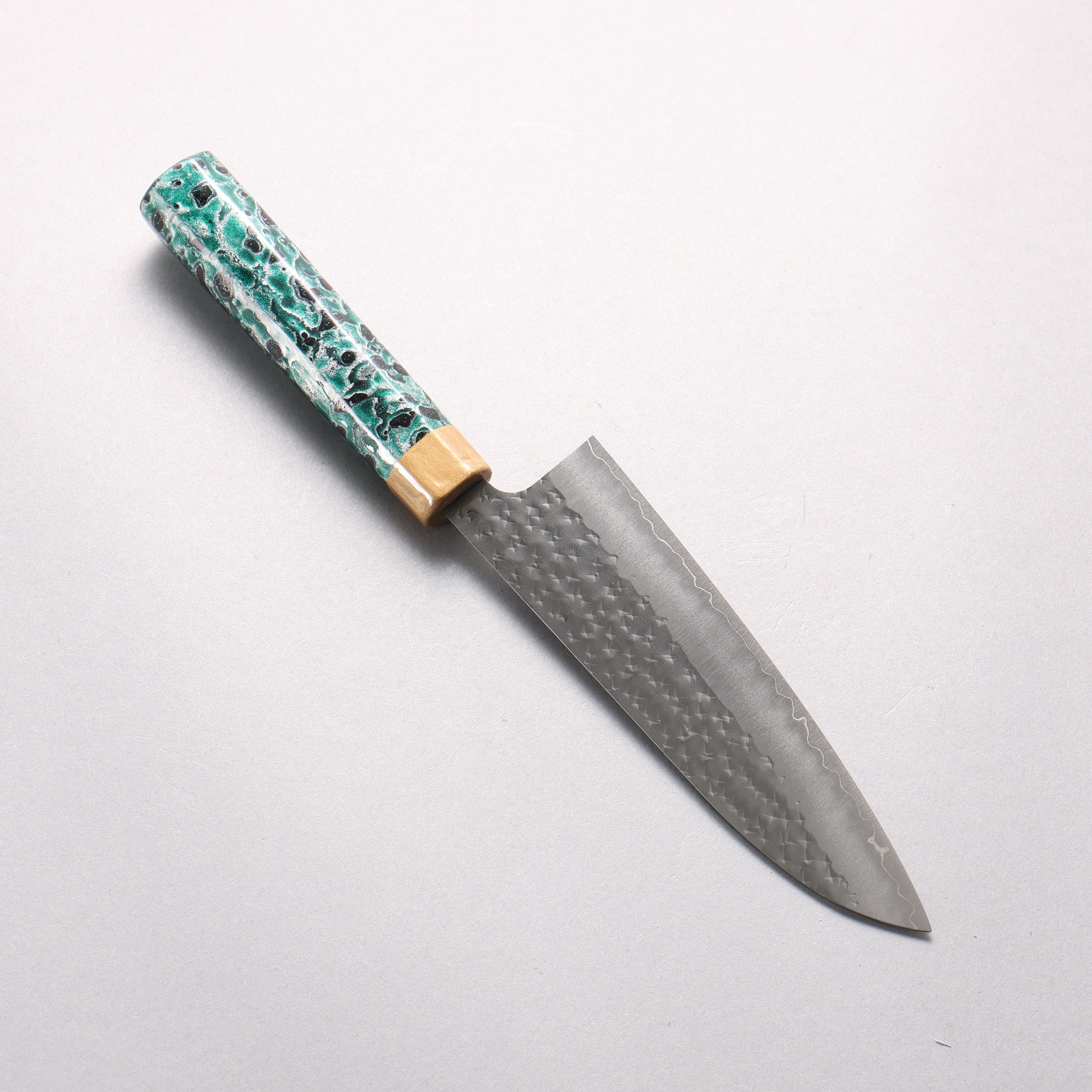 Yu Kurosaki Senko Ryu SG2 Hammered Small Santoku 150mm Green & Gold Lacquered Handle - Seisuke Knife