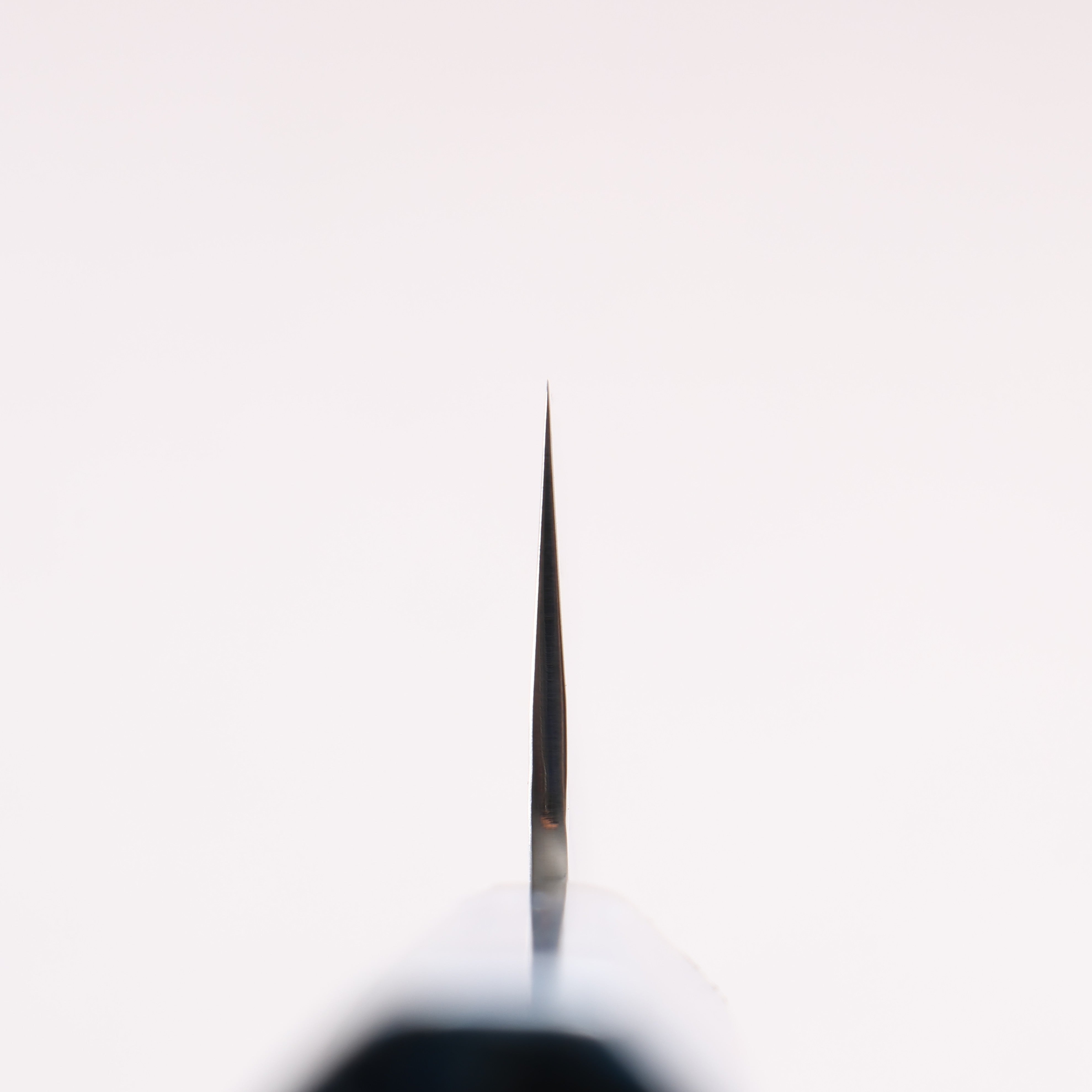 Yu Kurosaki Senko Ryu SG2 Hammered Small Santoku 150mm Blue & Black Lacquered Handle - Seisuke Knife
