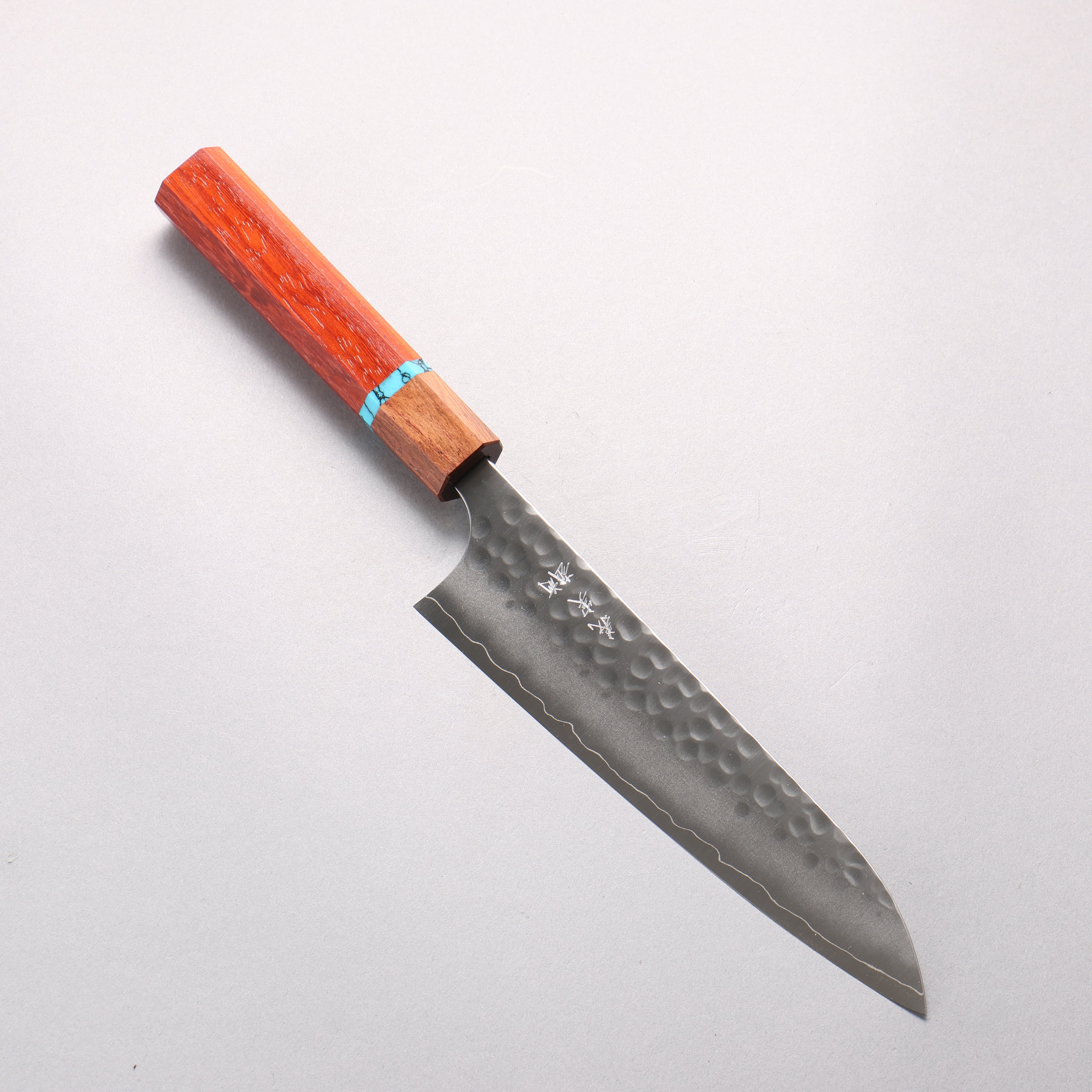 Yoshimi Kato Silver Steel No.3 Maru Hammered Migaki Finished Gyuto 180mm Padoauk & Turquoise Ring Handle - Seisuke Knife