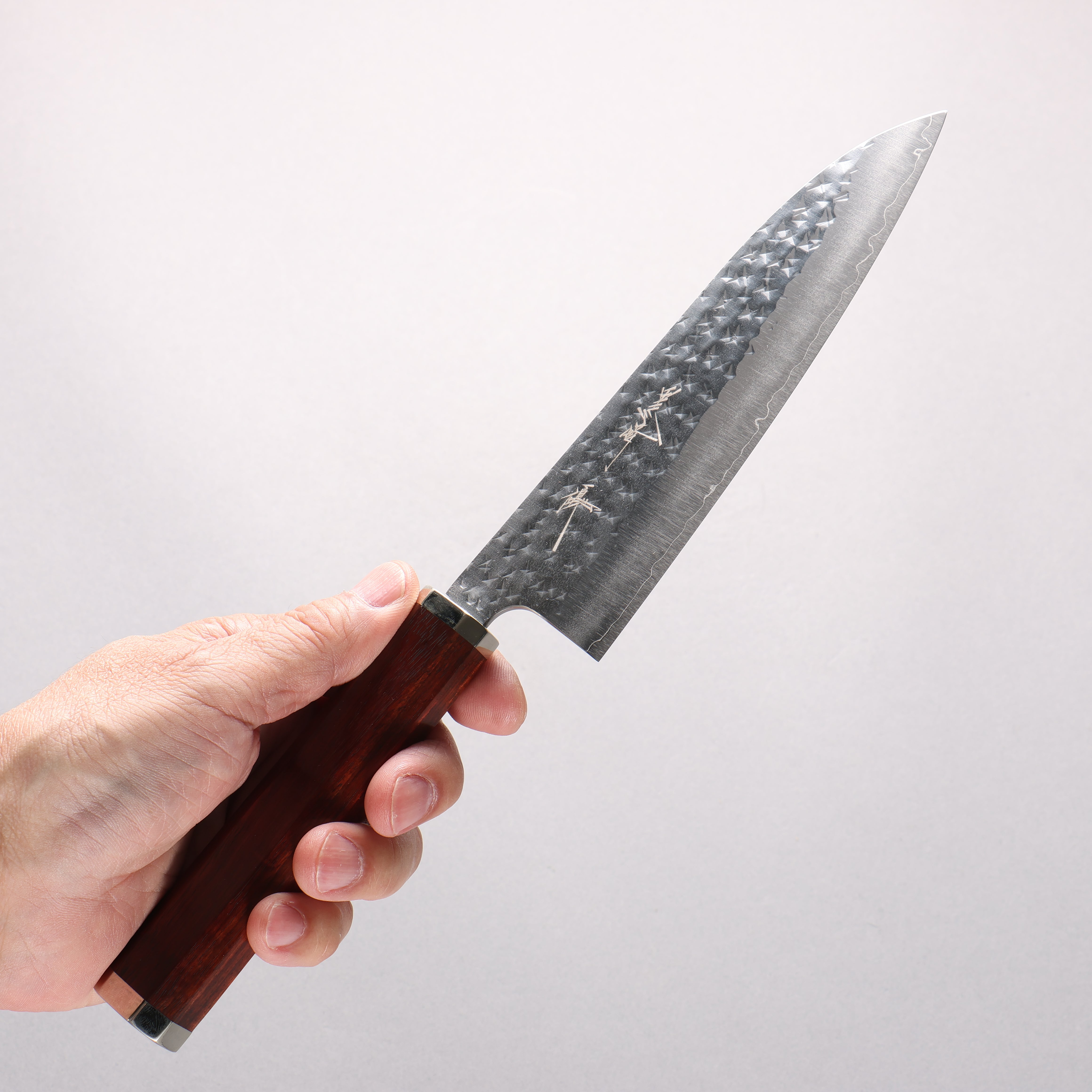 Yu Kurosaki Senko Ryu SG2 Hammered Small Santoku 150mm Bloodwood & Steel Caps Handle - Seisuke Knife