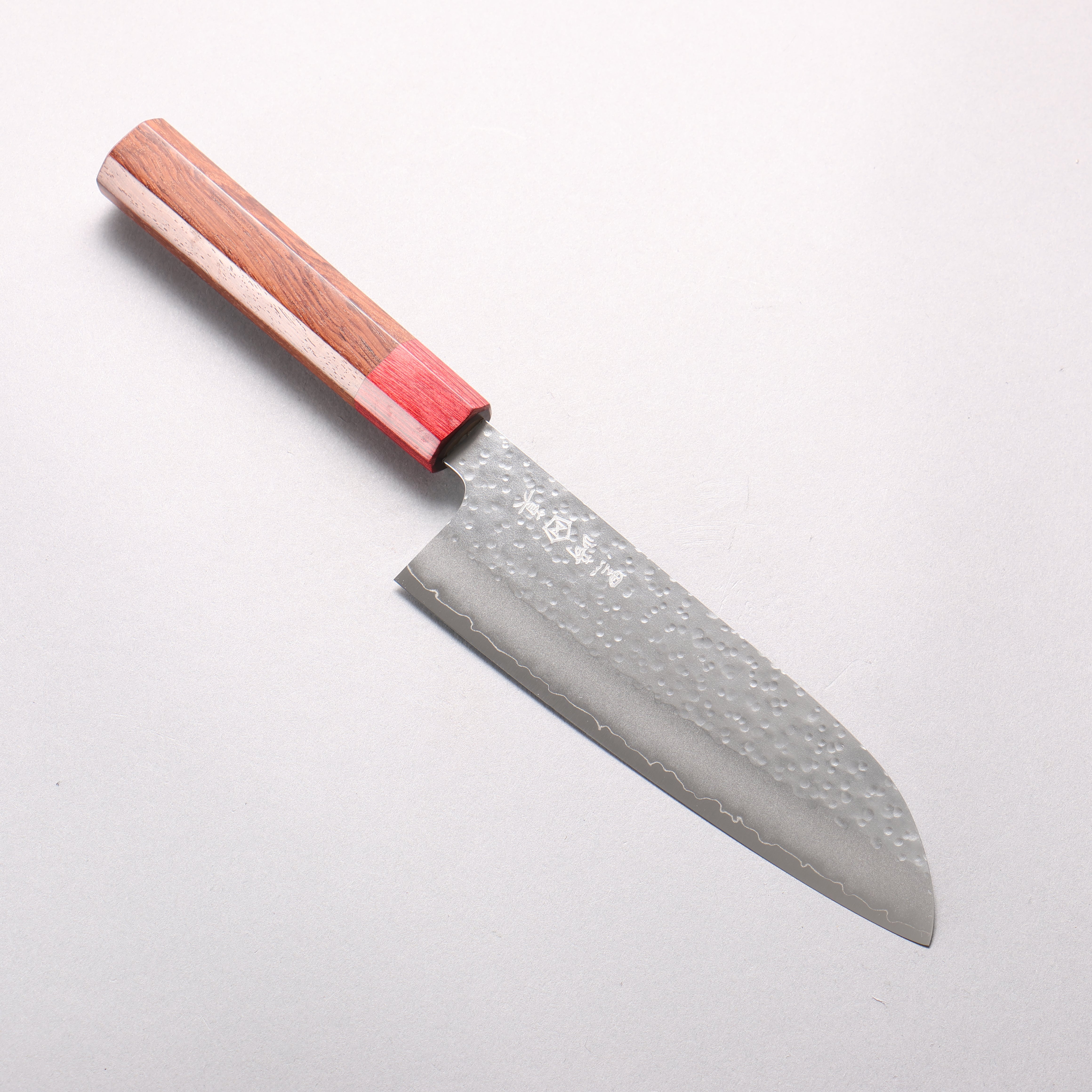 Makoto Kurosaki VG10 Maru Hammered Santoku 165mm Shitan & Red Pakkawood Handle - Seisuke Knife