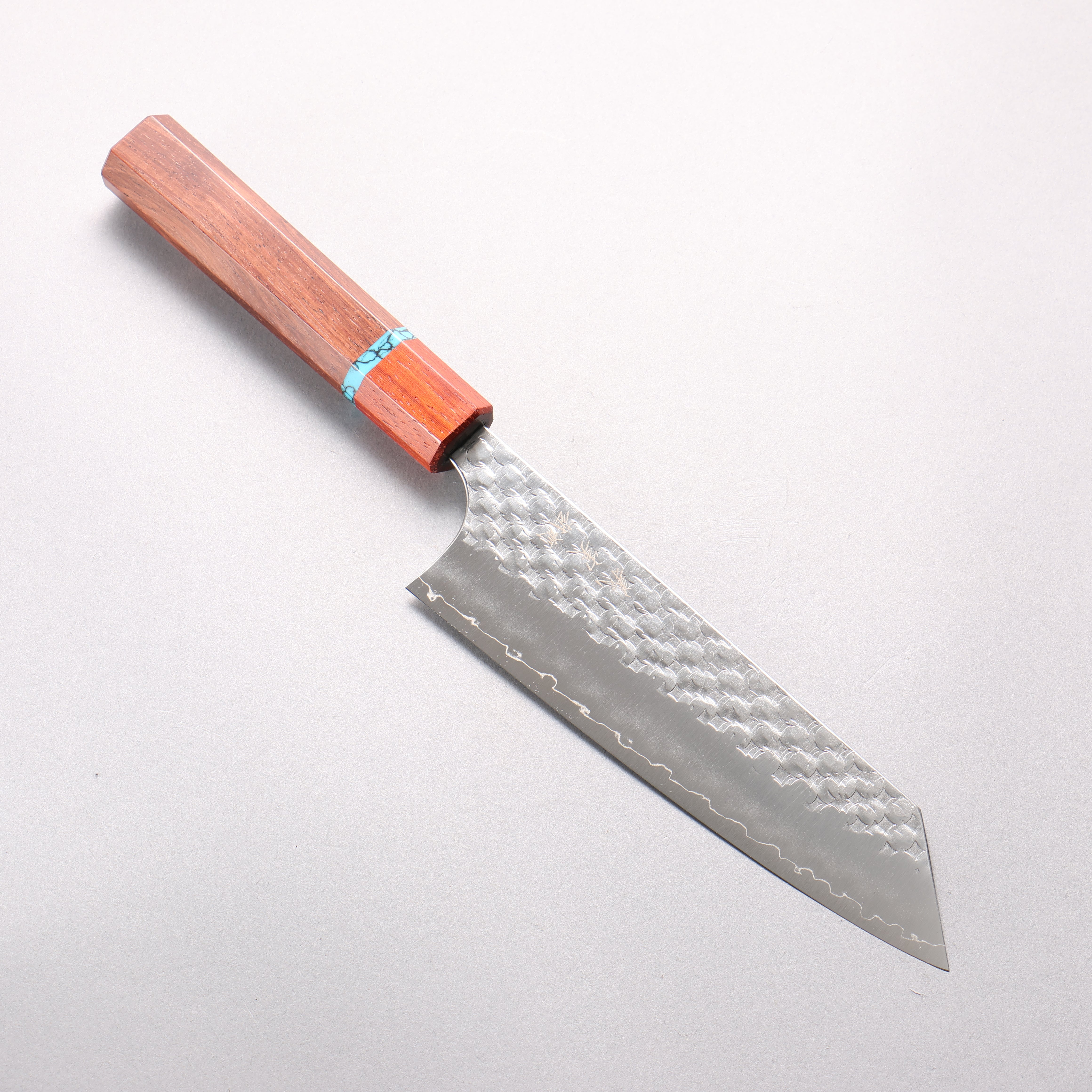 Yoshimi Kato Minamo II SPG STRIX Hammered Bunka 170mm Rosewood & Turquoise Ring Handle - Seisuke Knife