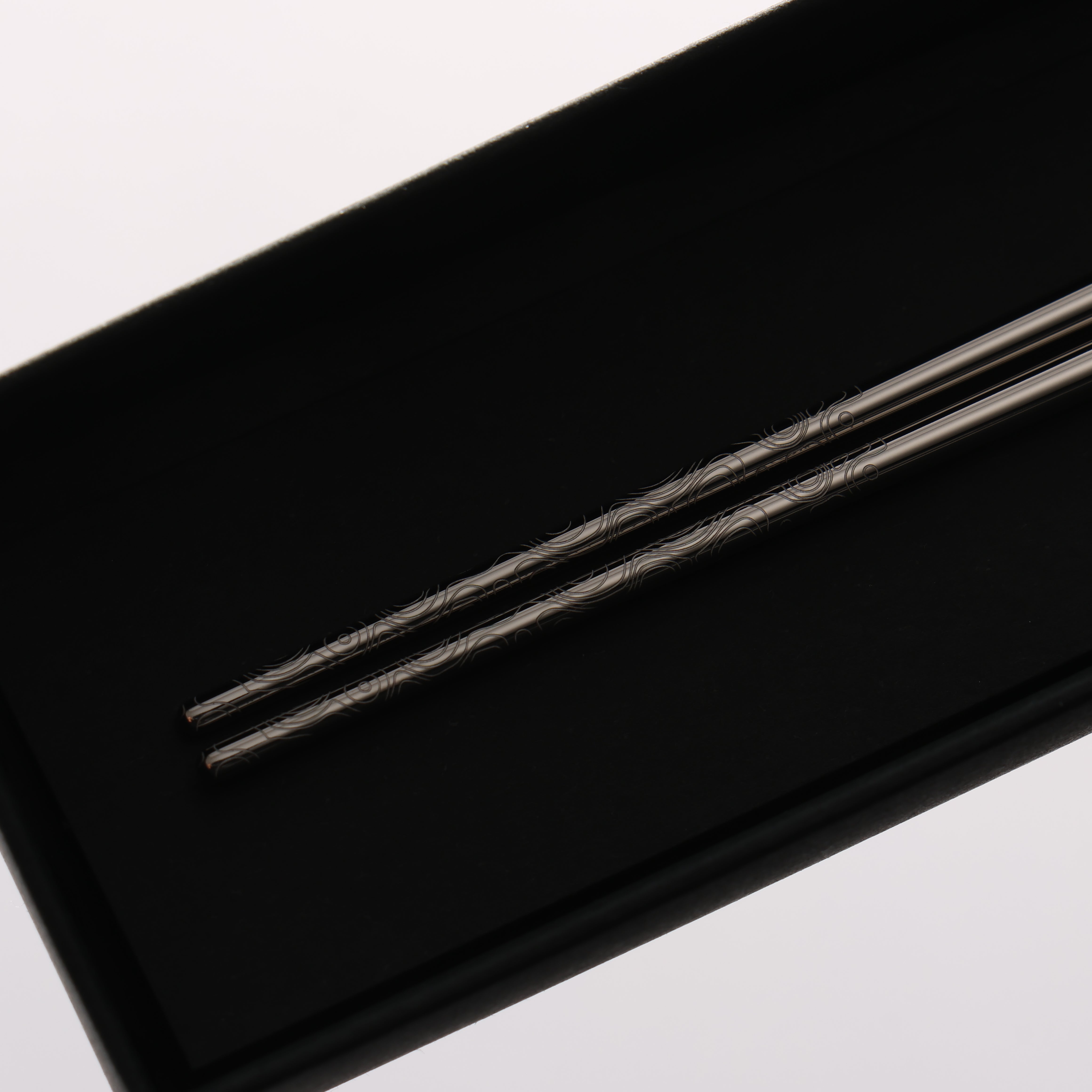 Ryusen Titanium Chopsticks 225mm - Seisuke Knife