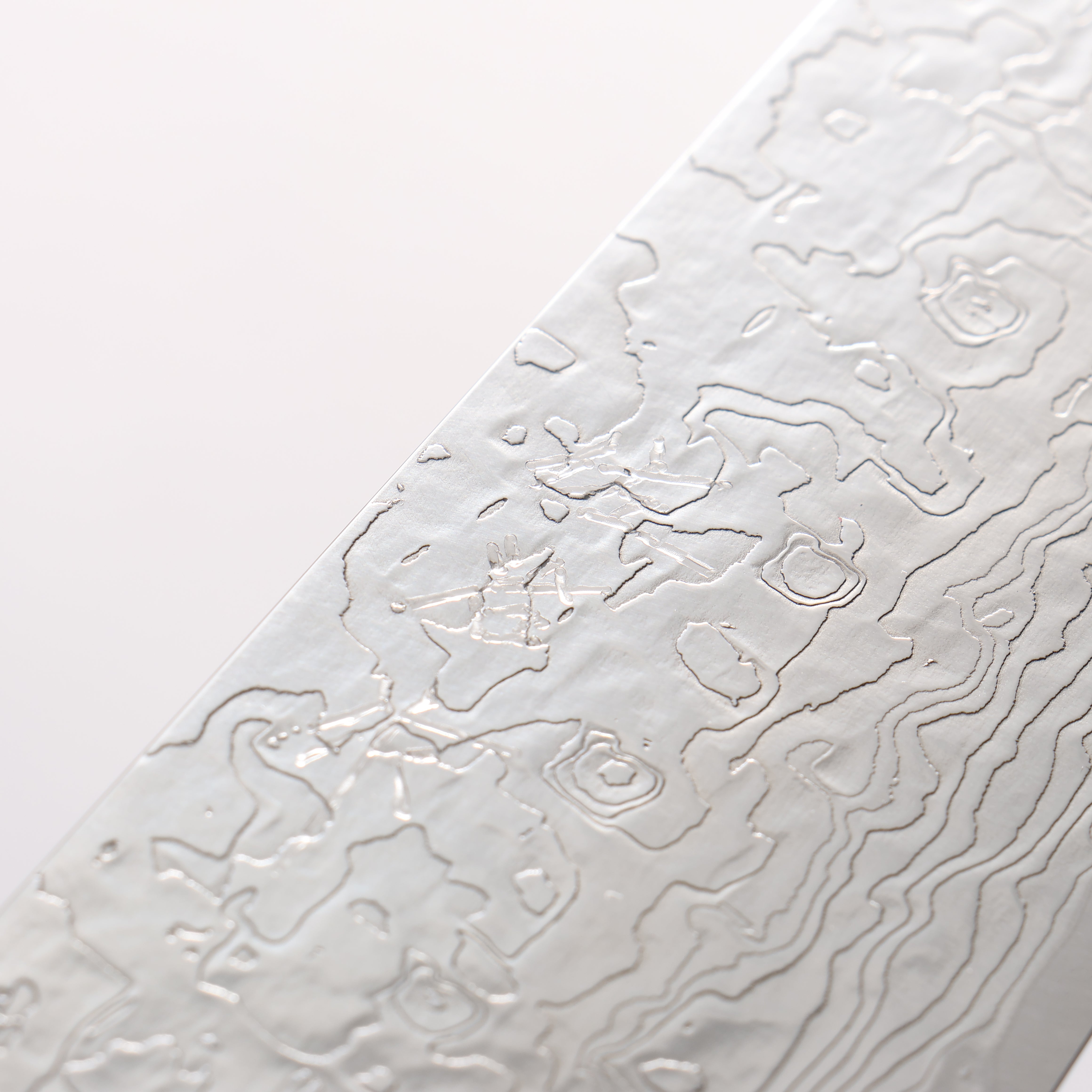 Takeshi Saji SG2 Diamond Finish Damascus Gyuto 240mm White Corian Handle - Seisuke Knife