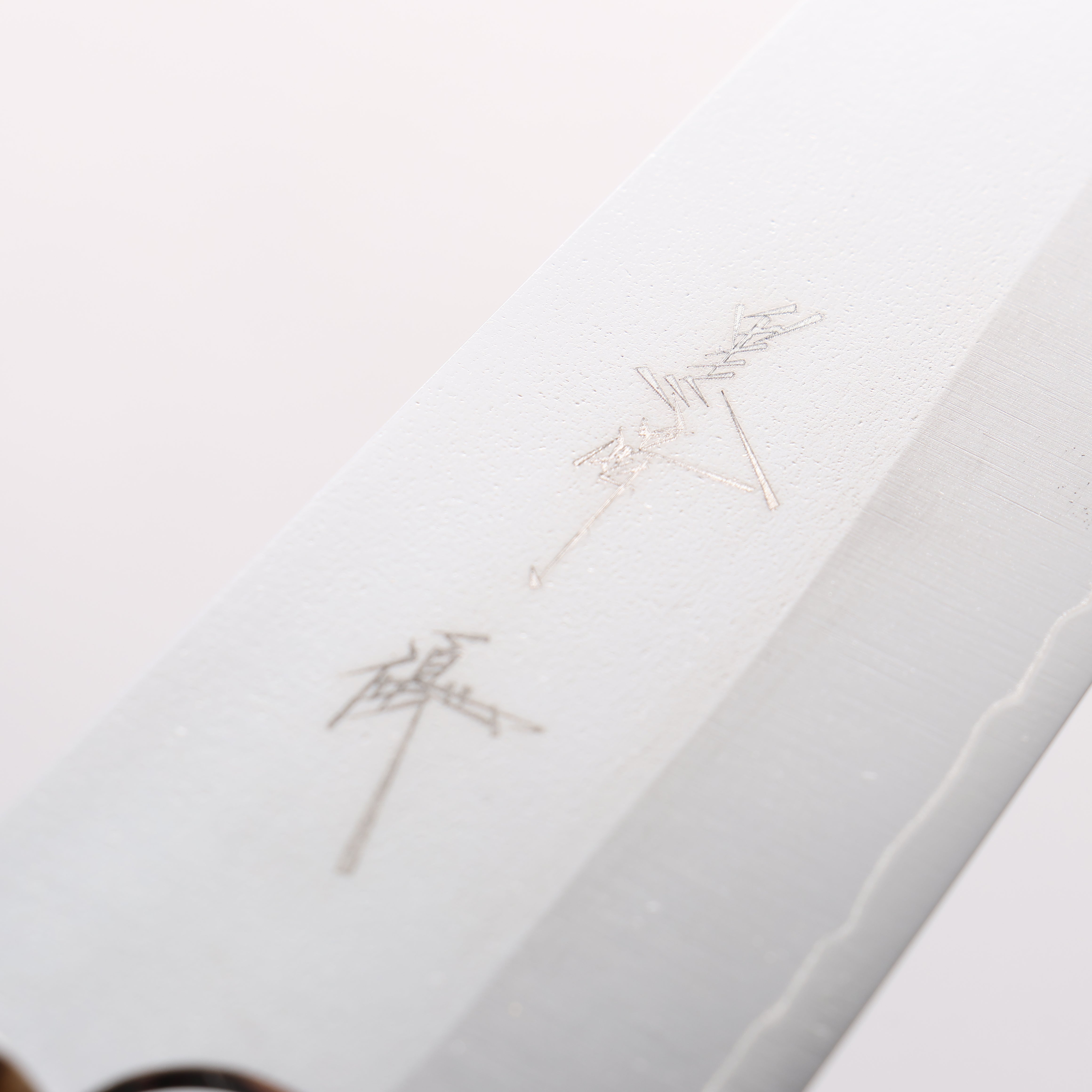 Yu Kurosaki New Gekko VG-XEOS Small Santoku 150mm Ebony Wood (ferrule: White Water Buffalo Horn) Handle - Seisuke Knife