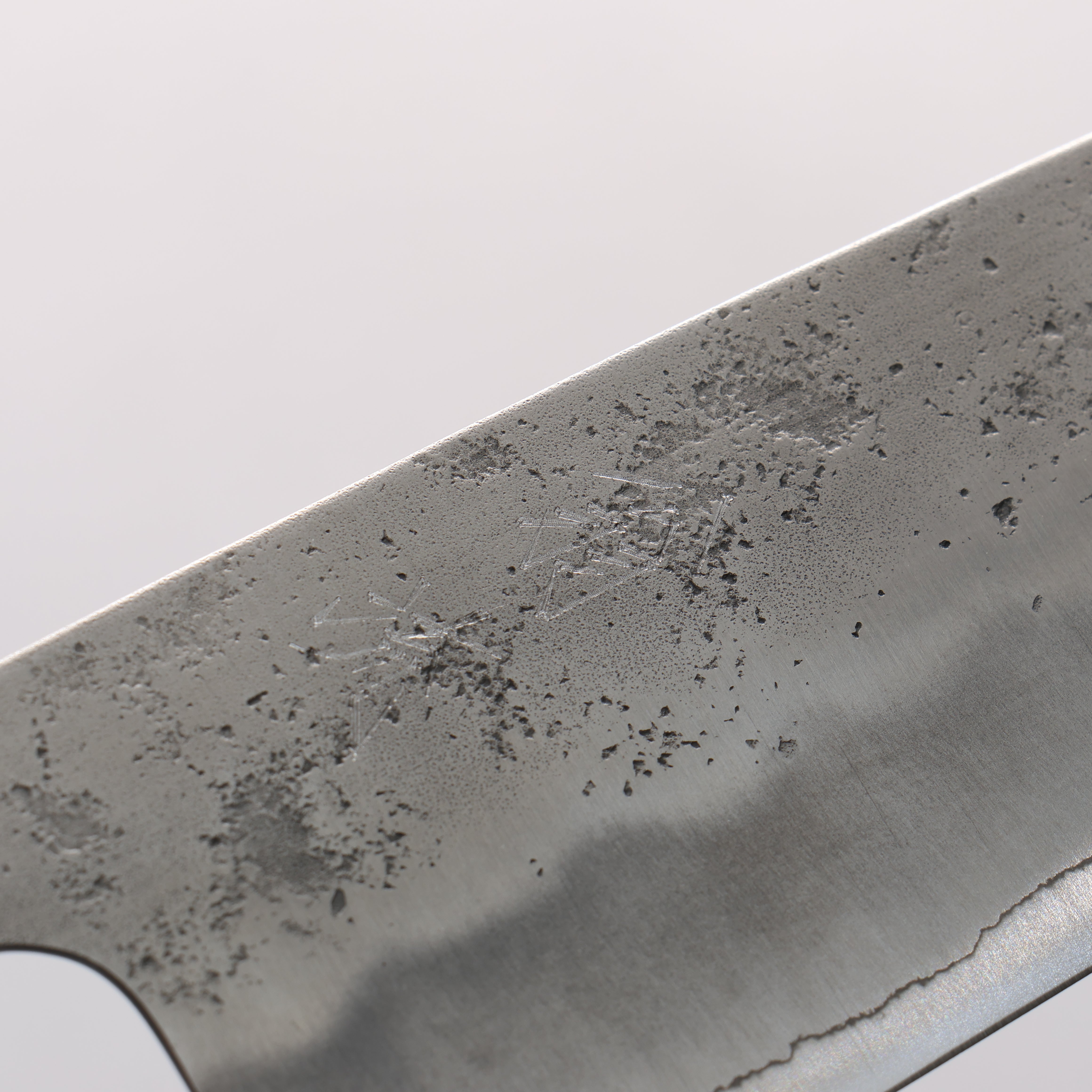 Oul Silver Steel No.3 Nashiji Santoku 165mm Baikoku Soot Black Oak Handle - Seisuke Knife
