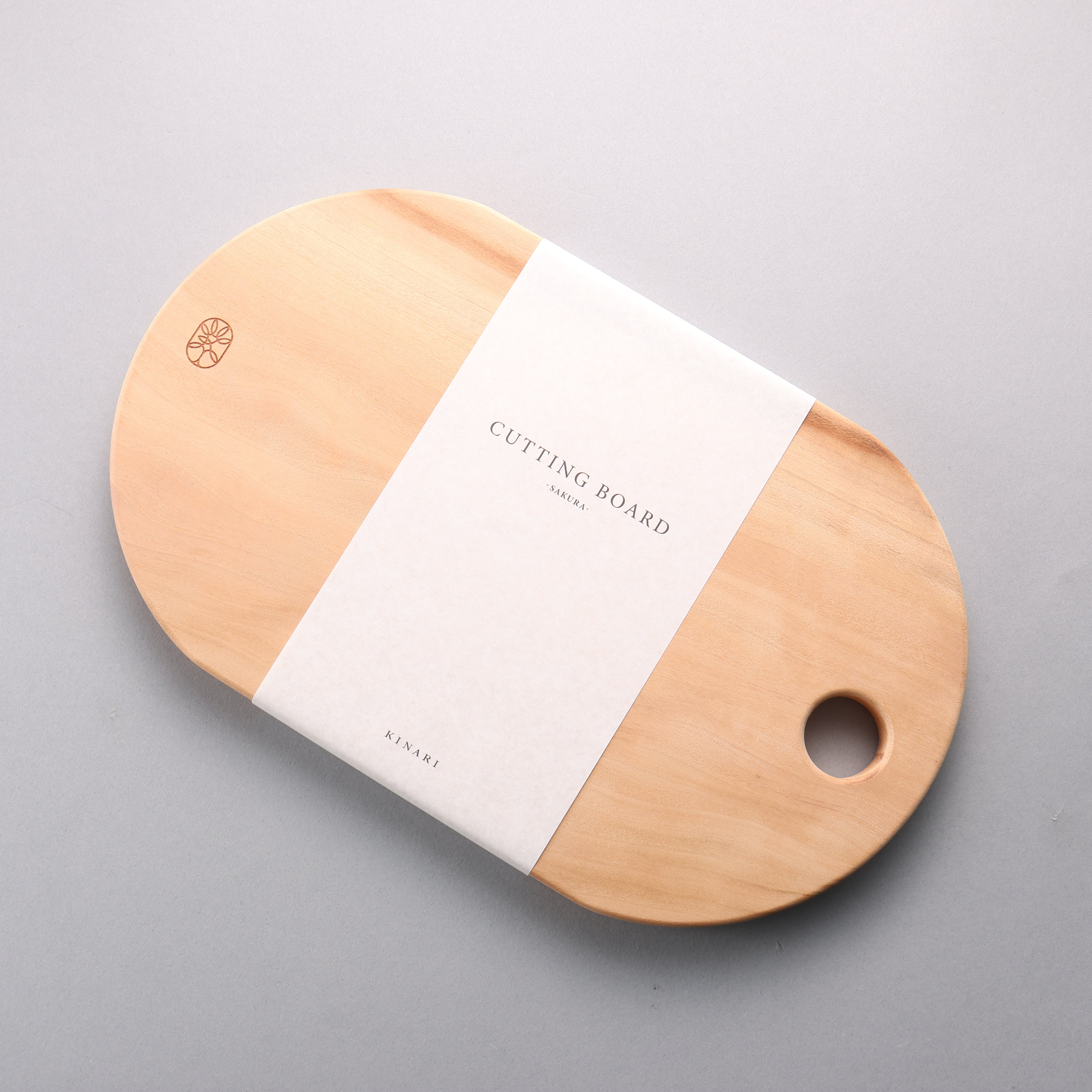 KINARI Japanese Wild Cherry Cutting Board Standard (標準) 330 x 200 x 20mm - Seisuke Knife