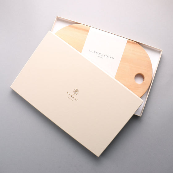 KINARI Japanese Wild Cherry Cutting Board Standard (標準) 330 x 200 x 20mm - Seisuke Knife