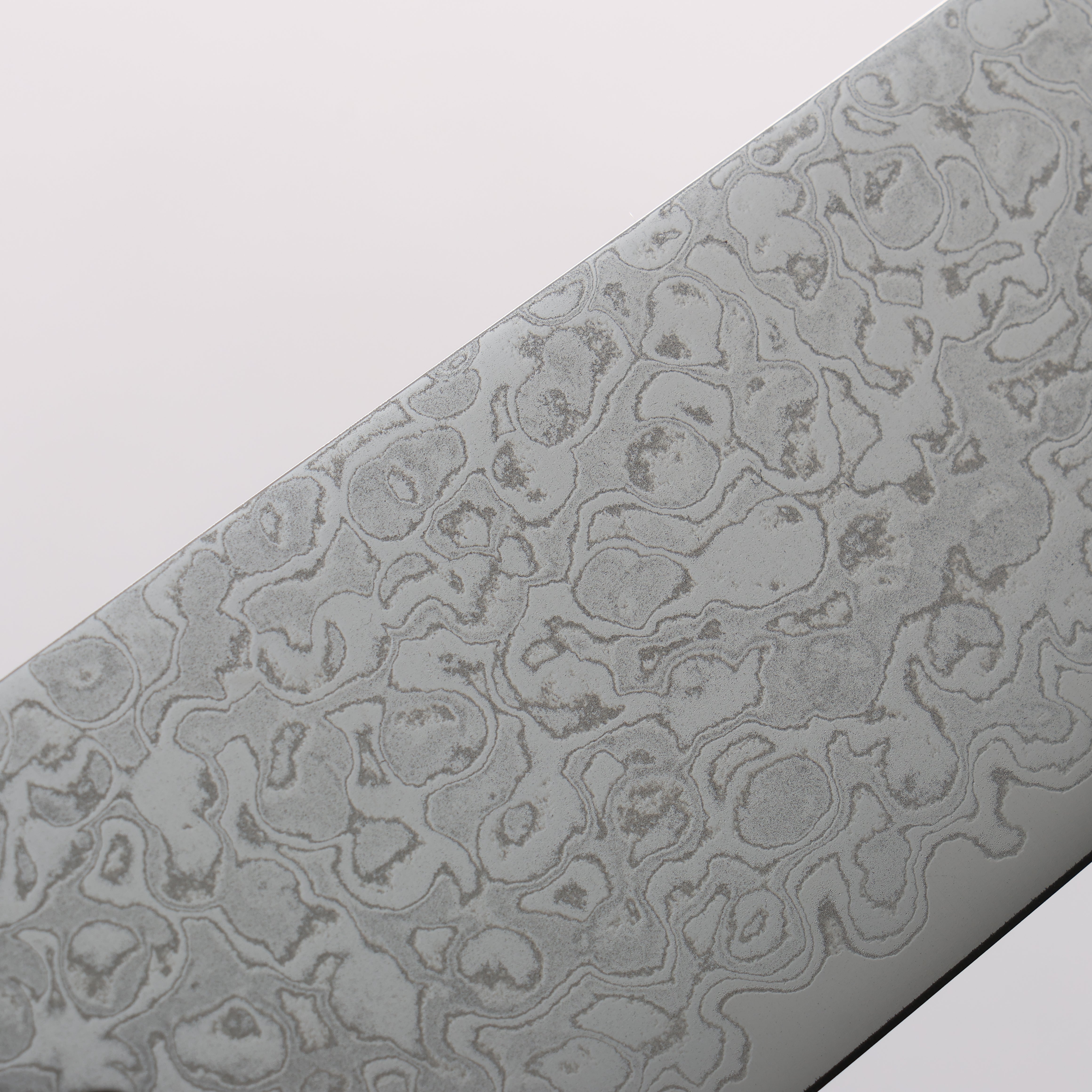 Seisuke AUS10 Mirror Crossed Santoku 180mm Shitan & Black Pakkawood Handle (B級品) - Seisuke Knife