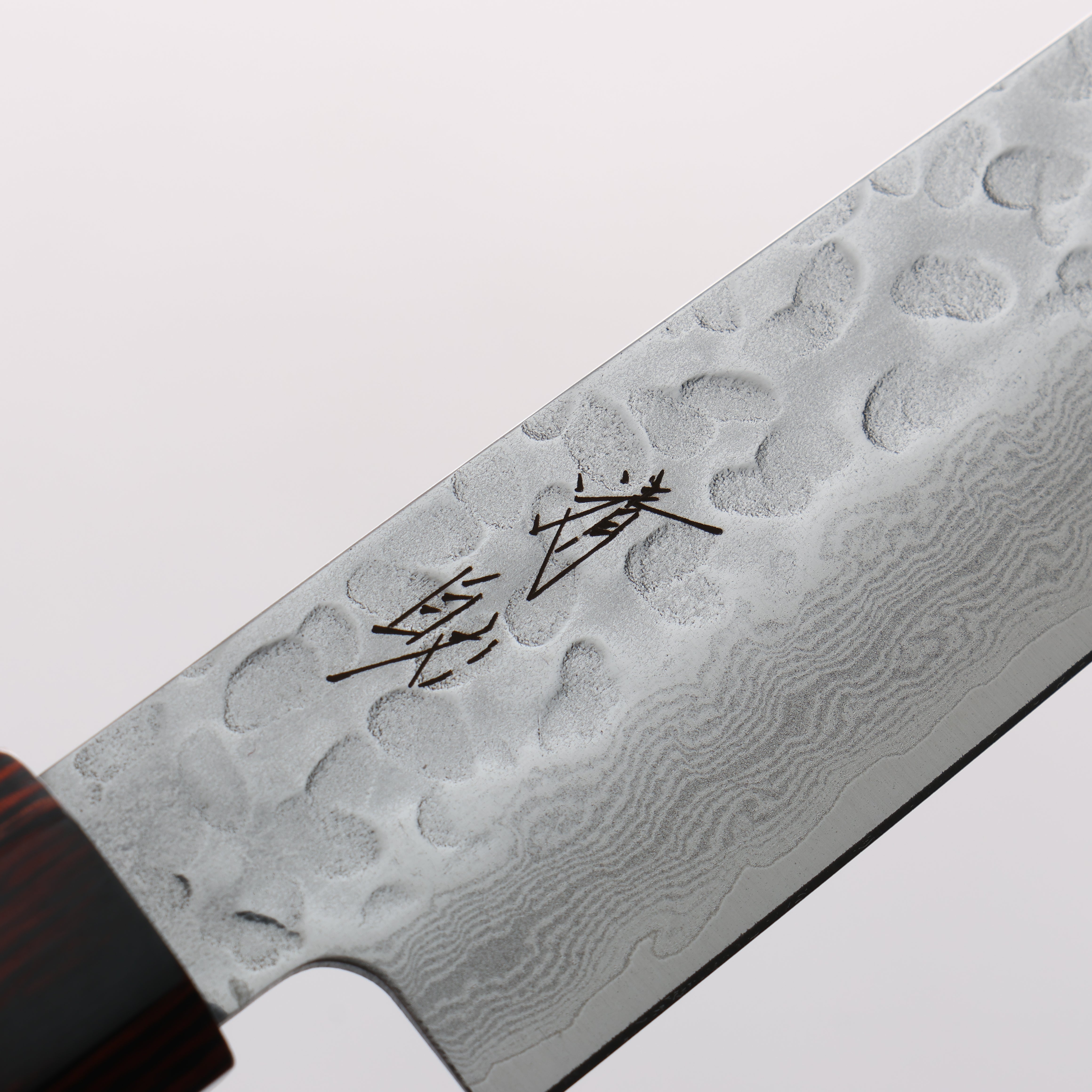 Seisuke VG10 33 Layer Hammered Damascus Petty-Utility 135mm Black Pakk