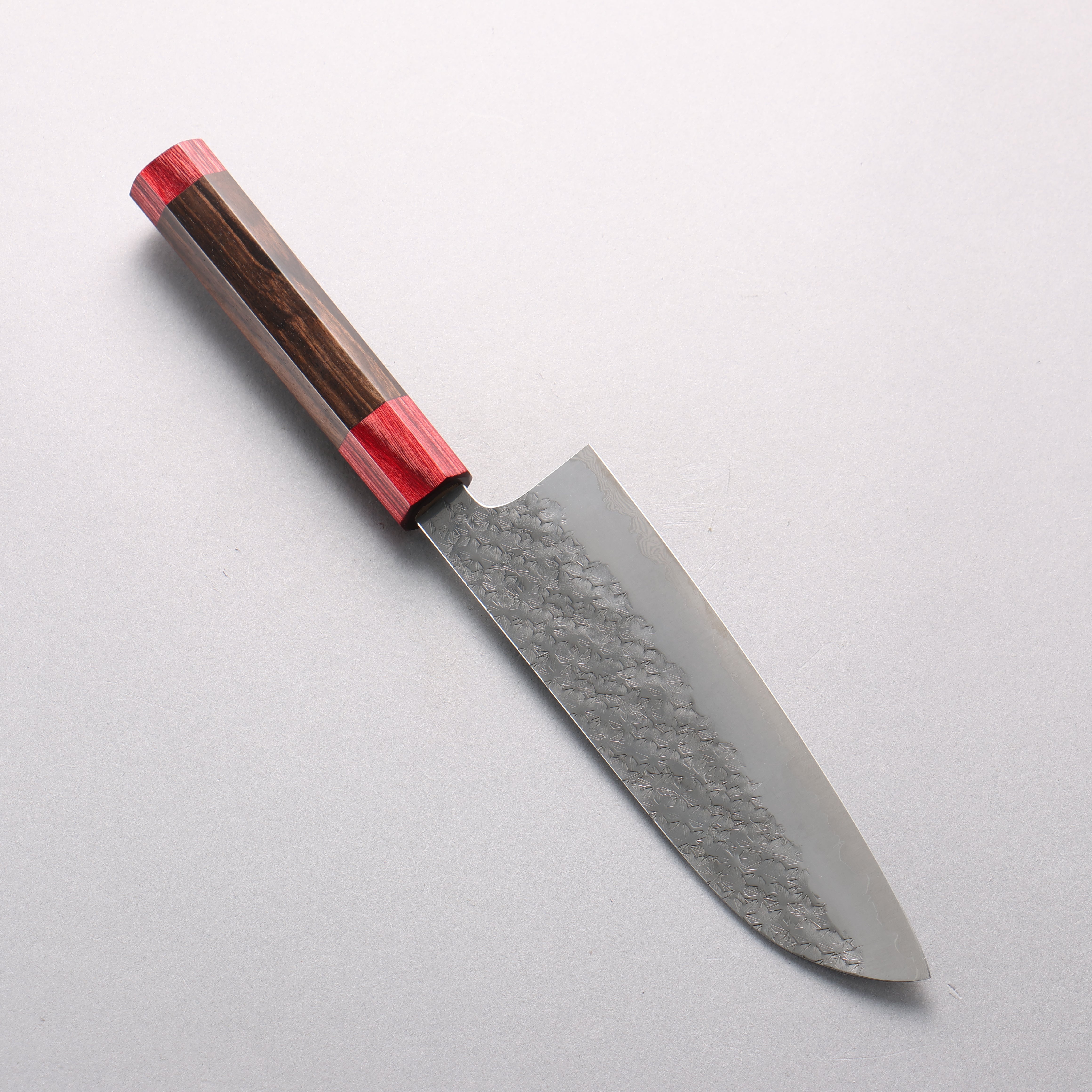 Makoto Kurosaki Kaen Coreless Hammered Damascus Santoku 170mm Ebony Wood(With Double Red Pakka wood) Handle - Seisuke Knife