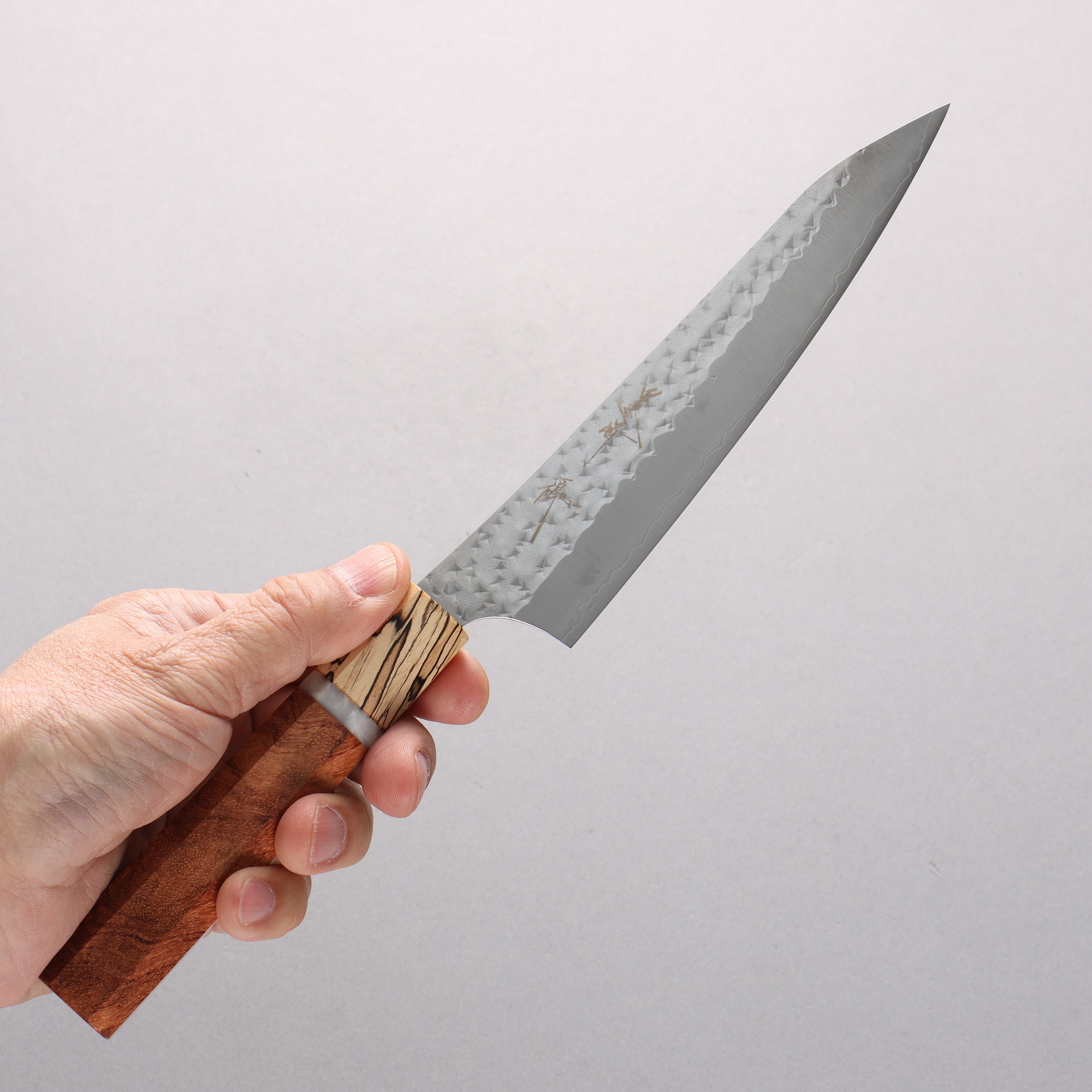 Yu Kurosaki Senko Ei SG2 Hammered Petty-Utility 150mm Brazilwood & Chinese Quince Handle - Seisuke Knife