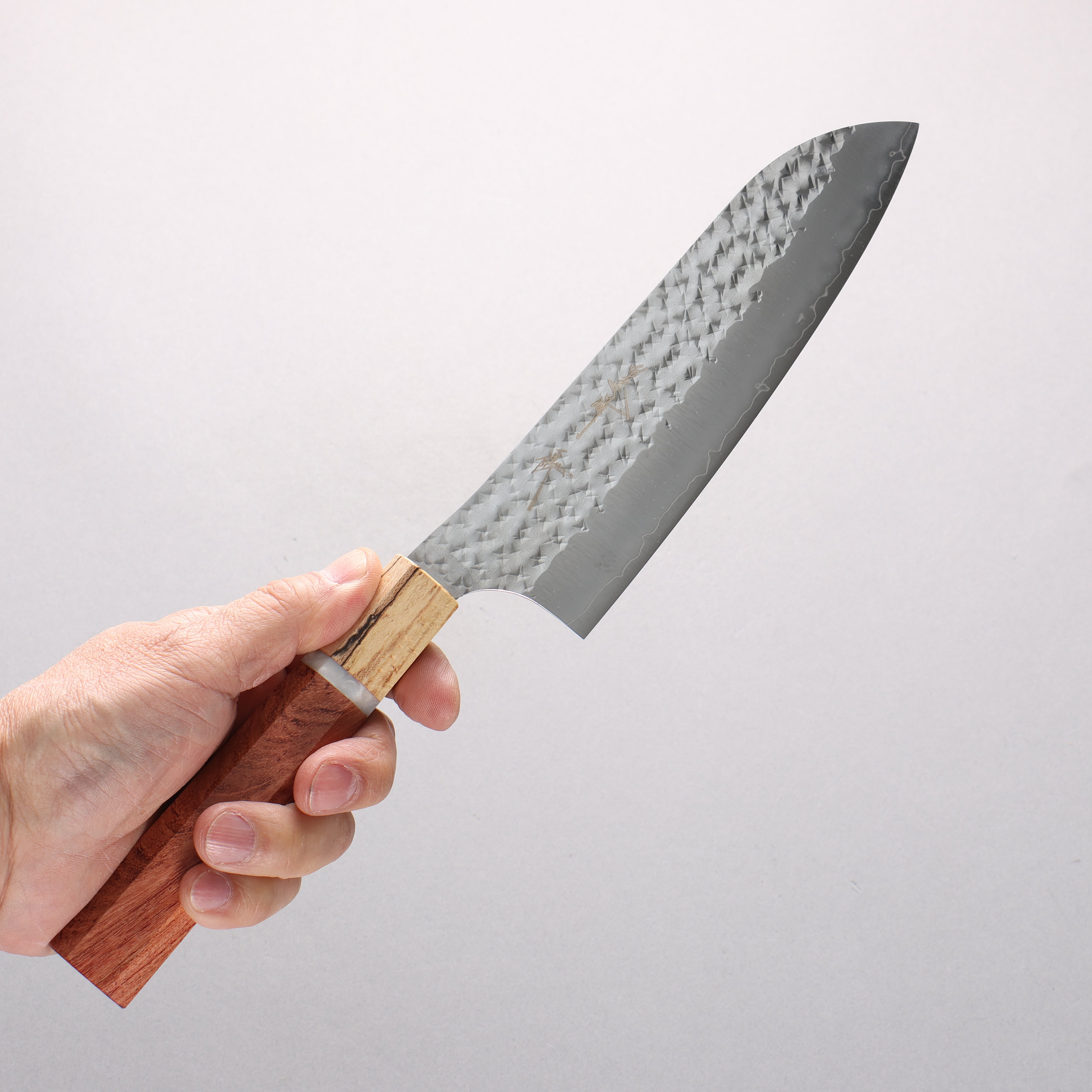 Yu Kurosaki Senko Ryu SG2 Hammered Santoku 170mm Brazilwood with white ring (ferrule: Chinese Quince) Handle - Seisuke Knife
