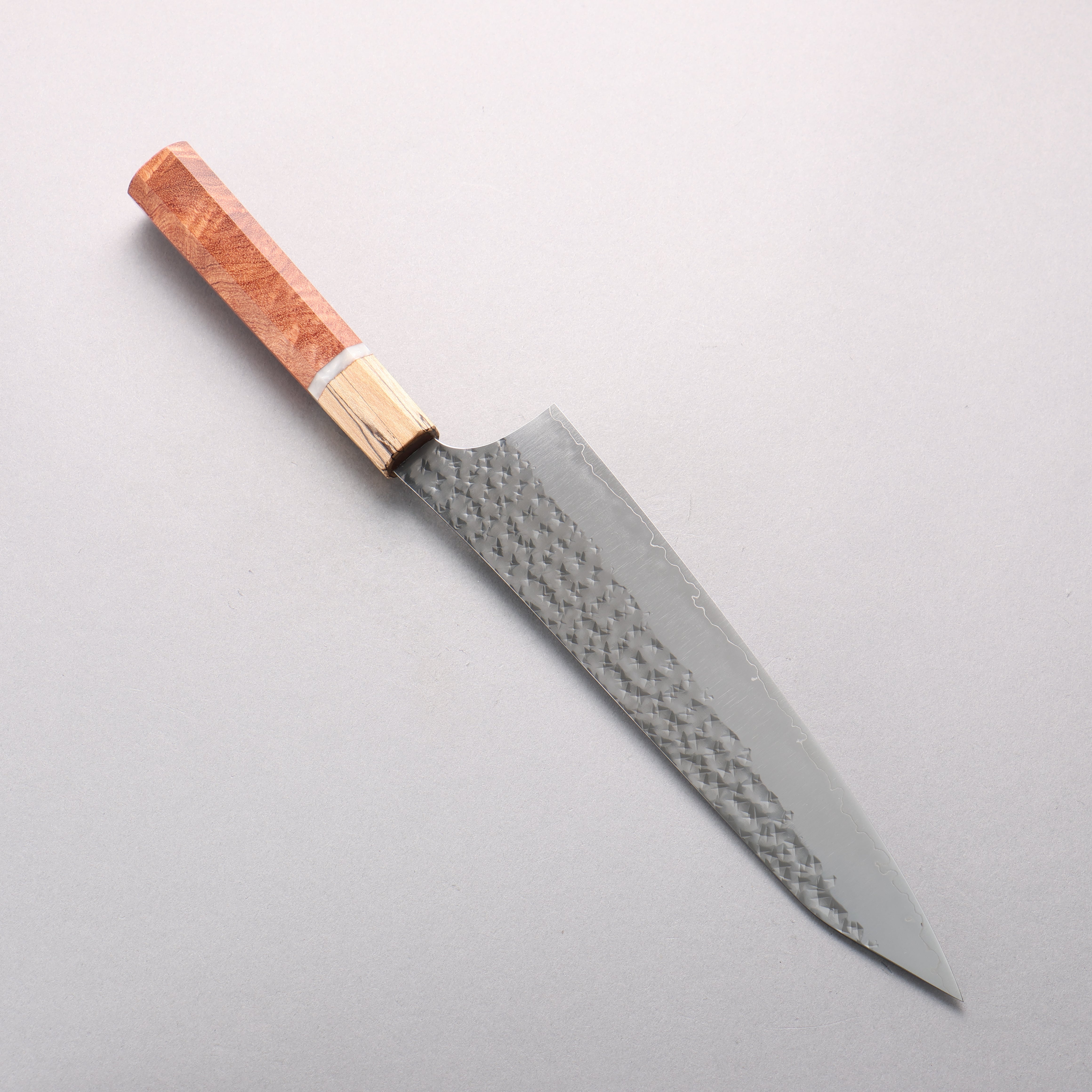 Yu Kurosaki Senko Ei SG2 Hammered Gyuto 210mm Brazilwood with white ring (ferrule: Chinese Quince) Handle - Seisuke Knife