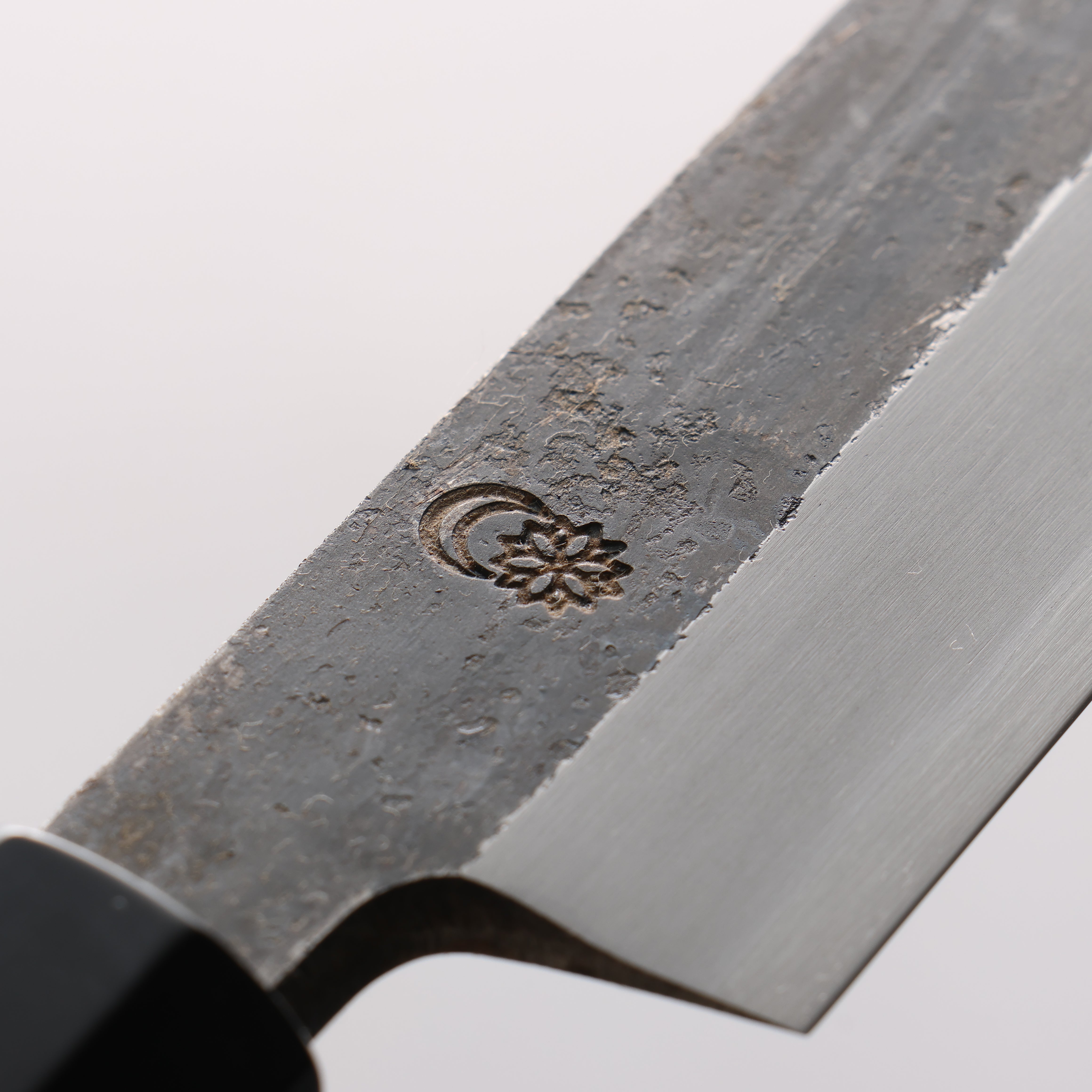 Kikuzuki White Steel No.2 Kurouchi Yanagiba 300mm Magnolia Handle - Seisuke Knife