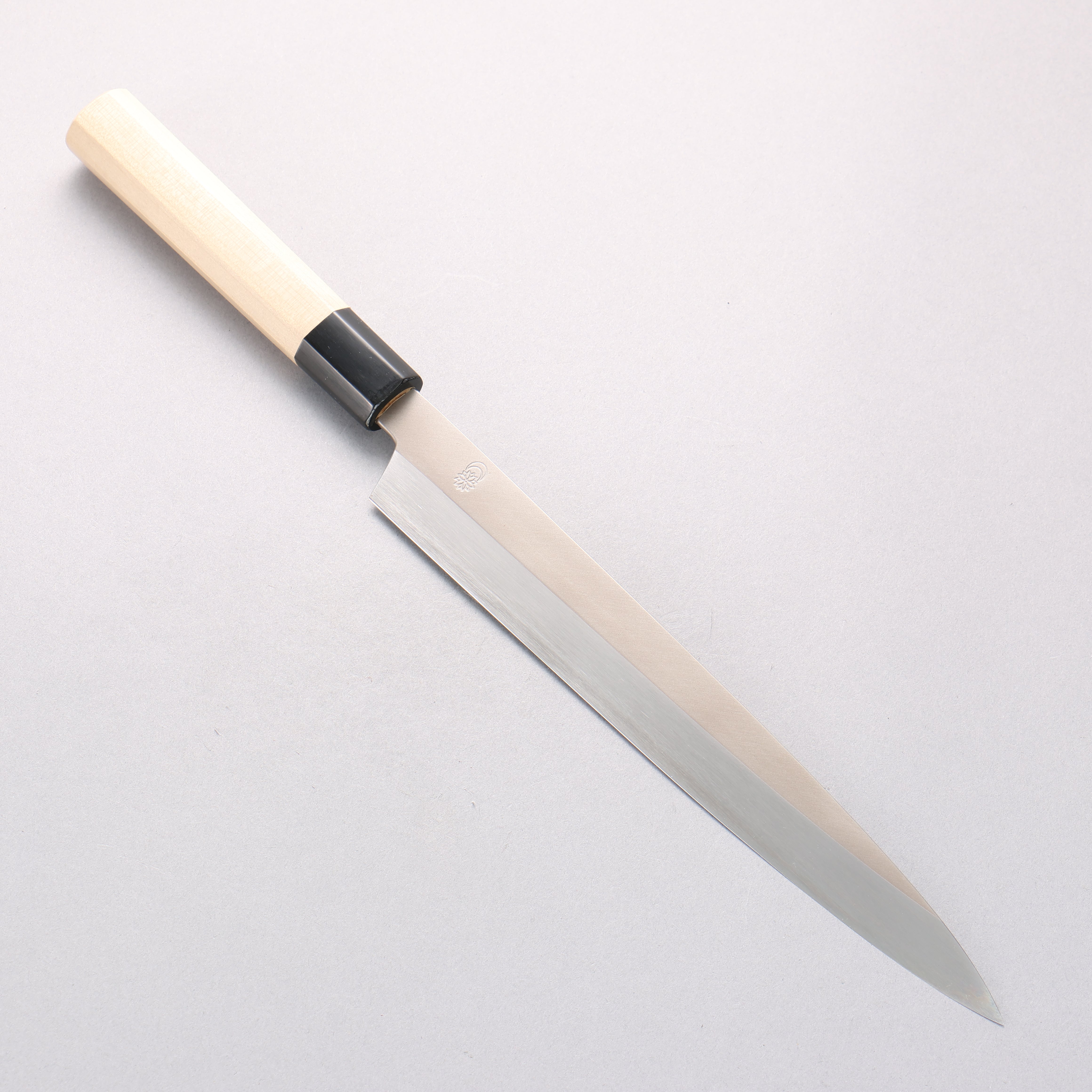 Kikuzuki Silver Steel No.3 Bokashi Yanagiba 240mm Magnolia Handle - Seisuke Knife