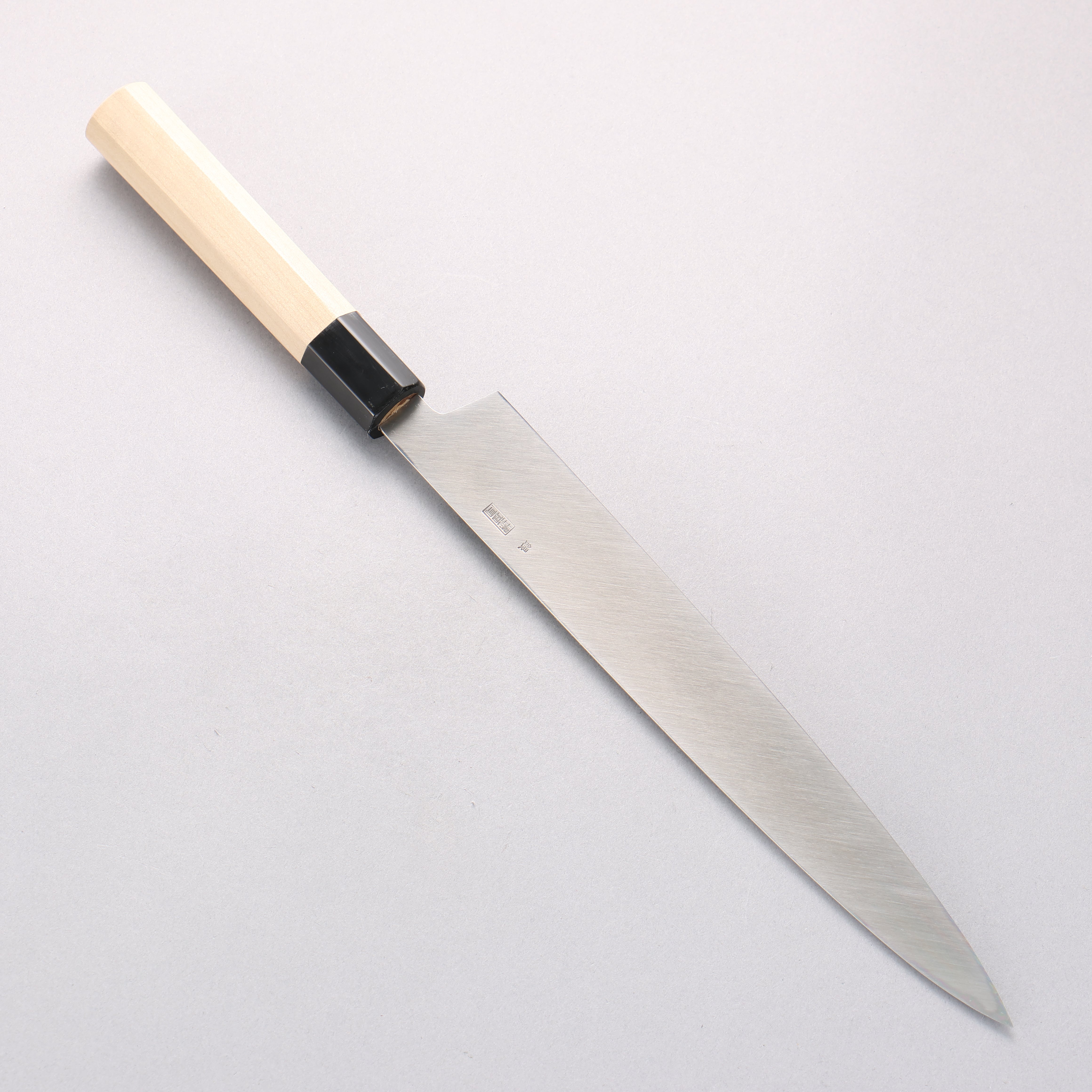 Kikuzuki Silver Steel No.3 Bokashi Yanagiba 240mm Magnolia Handle - Seisuke Knife