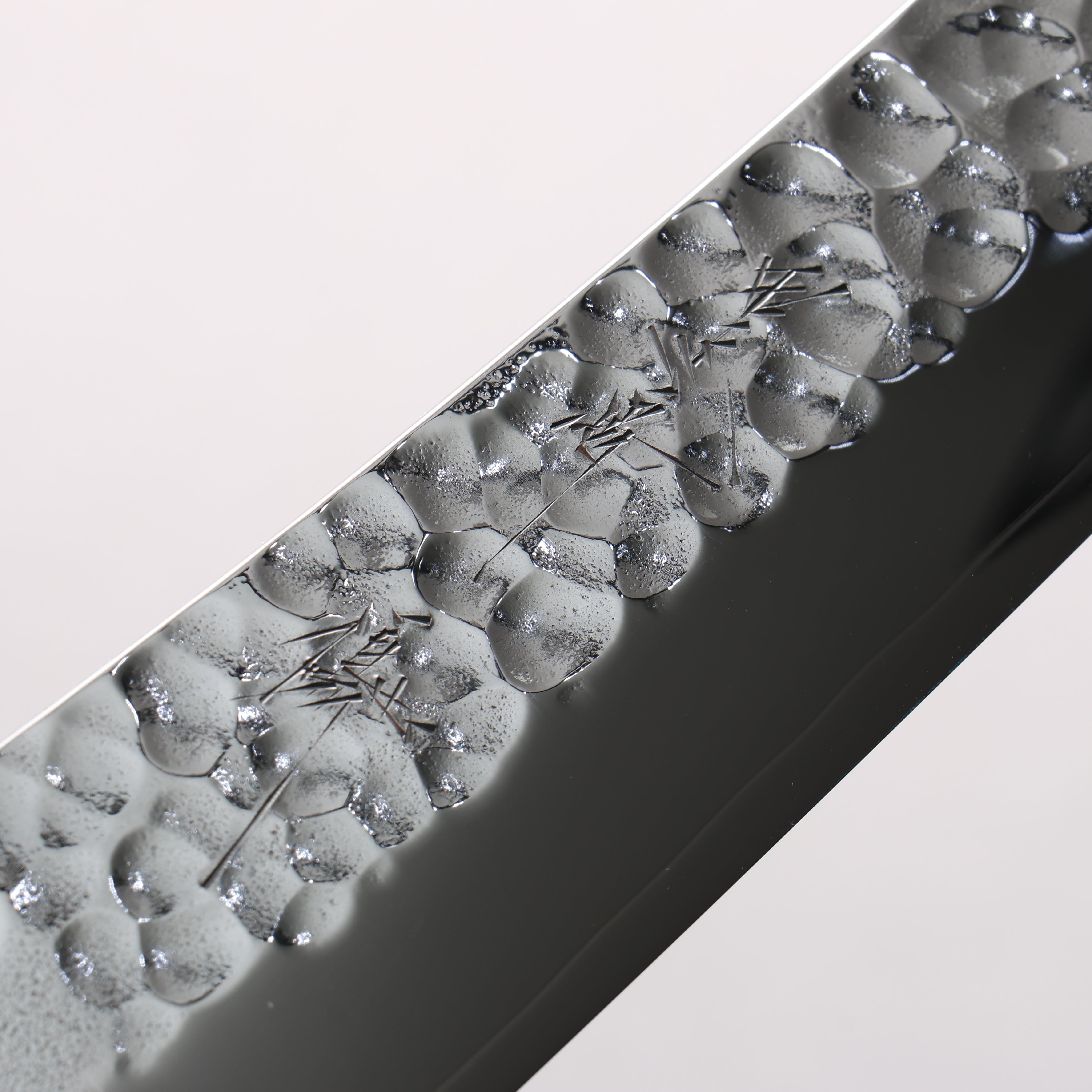 Yu Kurosaki SG2 Hammered Mirrored Finish Ice Cutter 250mm Magnolia (Indigo dyed) Handle with Sheath - Seisuke Knife