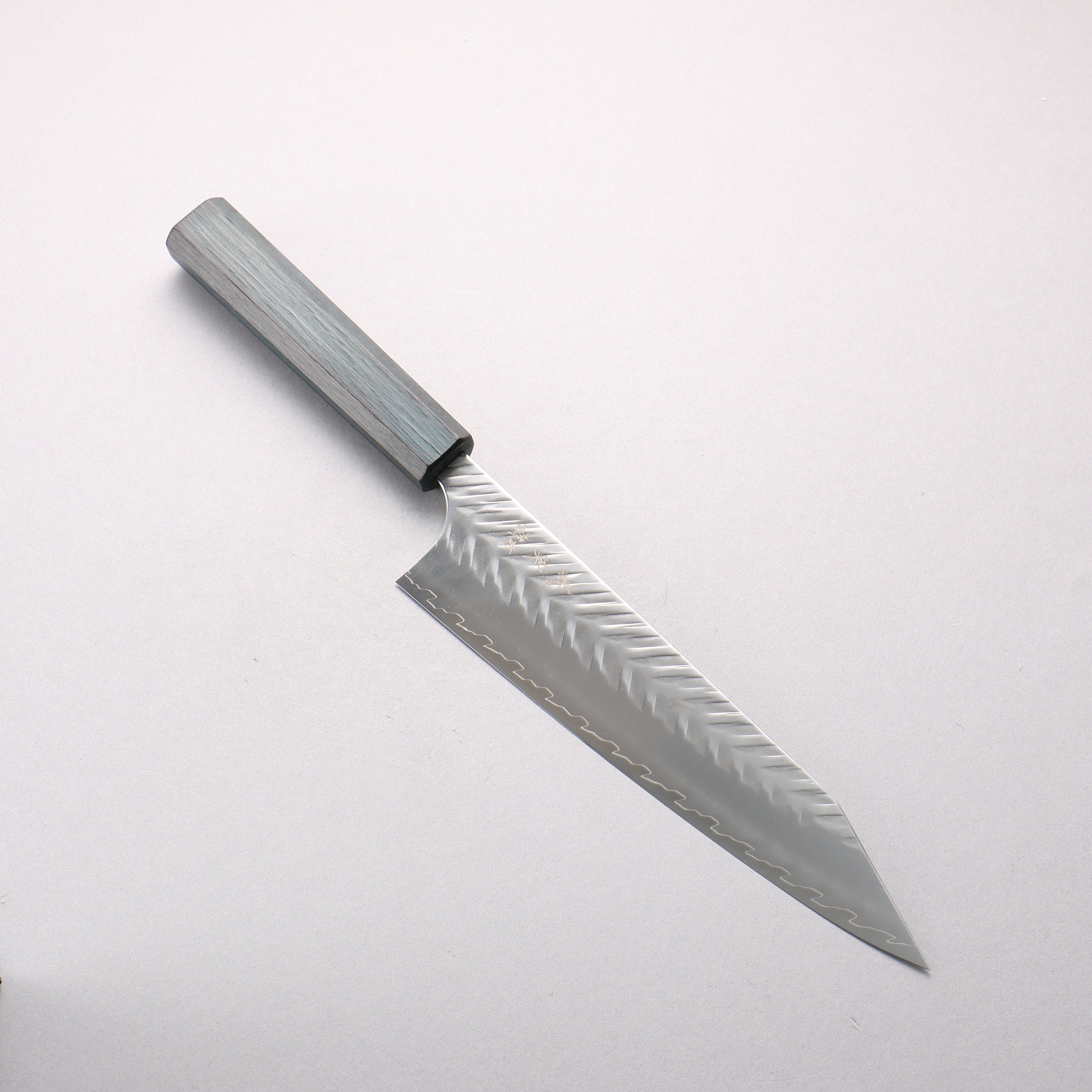 Yoshimi Kato SPG STRIX V-Hammered Kiritsuke Gyuto 210mm Indigo Dyed Oak Handle - Seisuke Knife
