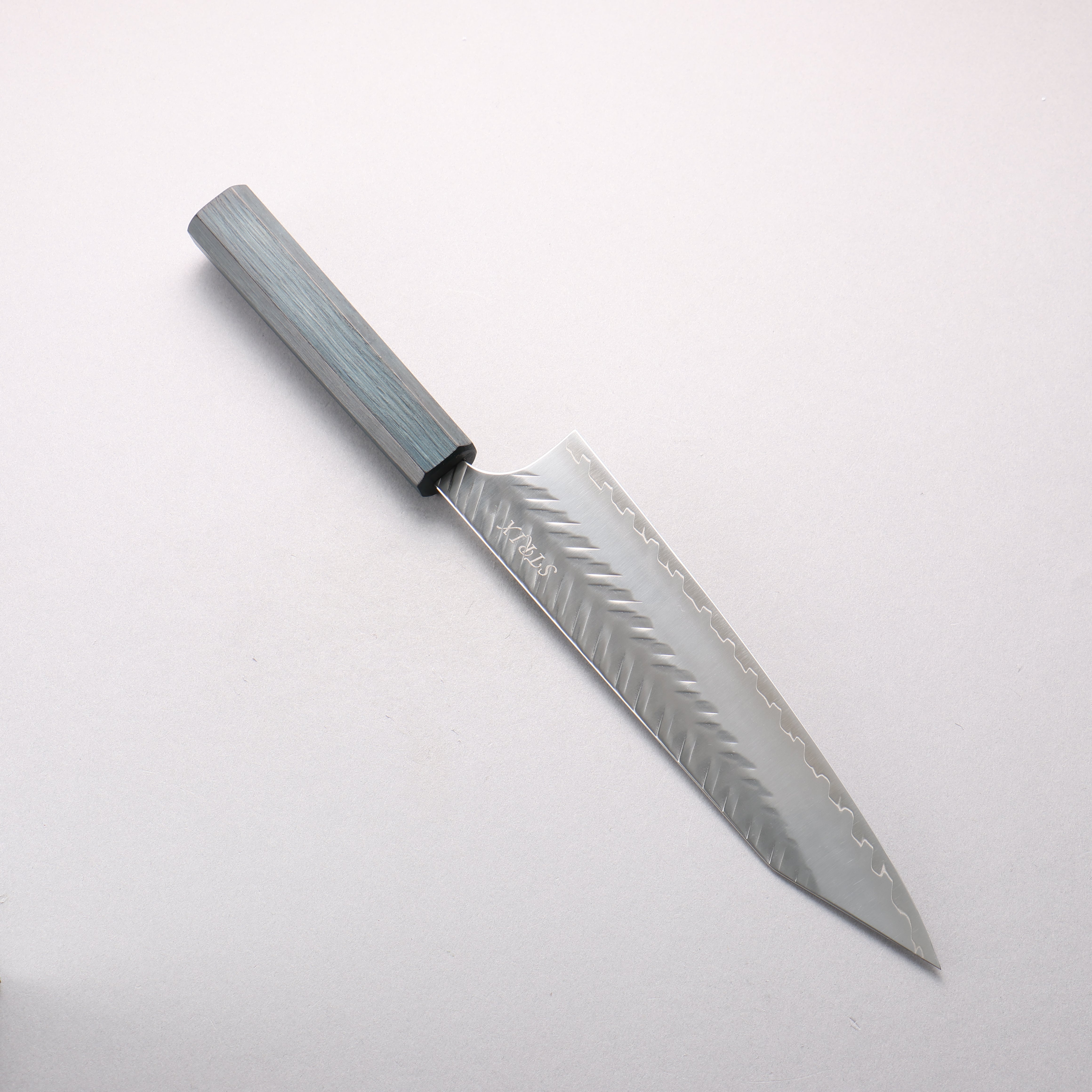 Yoshimi Kato SPG STRIX V-Hammered Kiritsuke Gyuto 210mm Indigo Dyed Oak Handle - Seisuke Knife