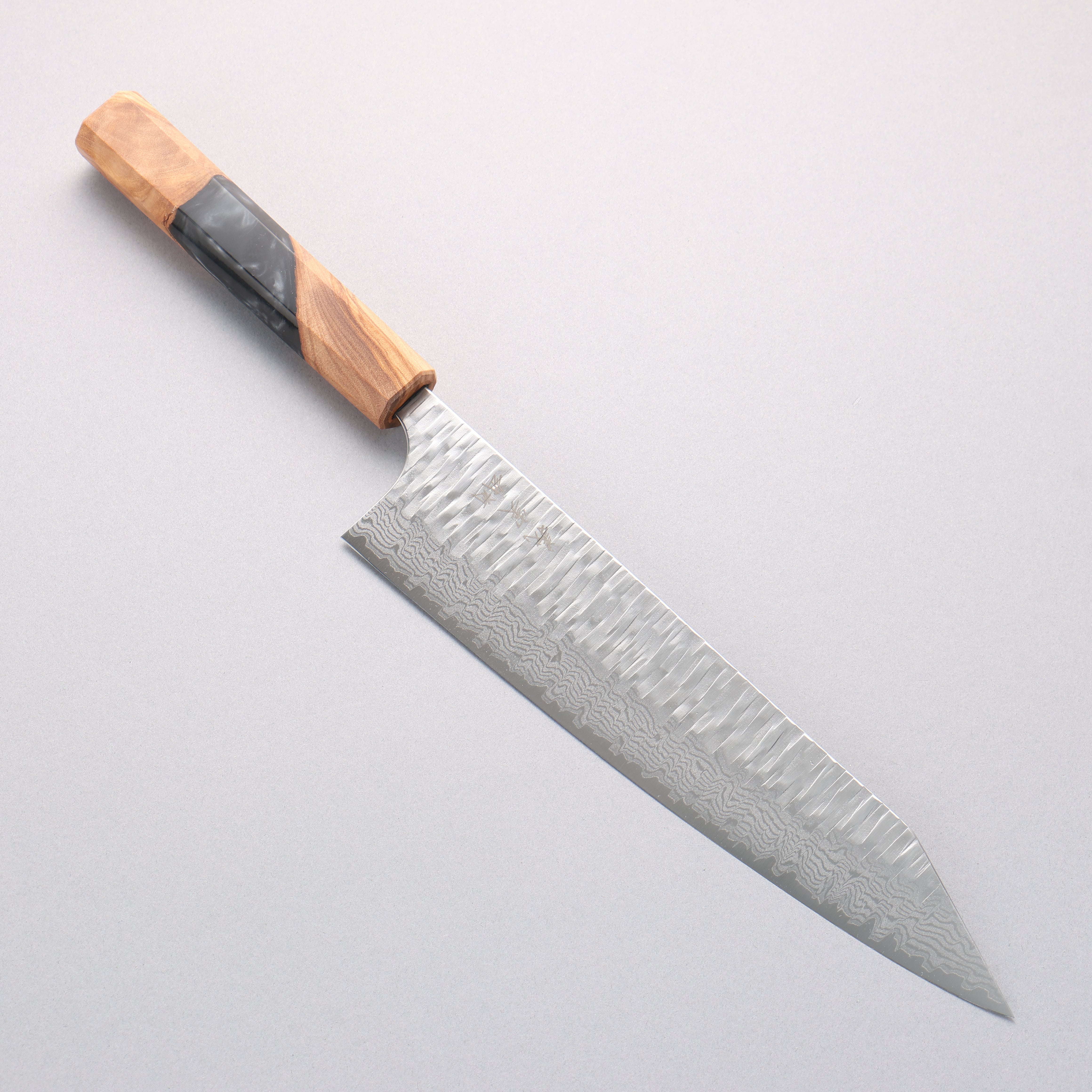 Yoshimi Kato Kasuri VG-XEOS Hammered Damascus Kiritsuke Gyuto 240mm Olive Wood & Black/White Marble Resin Handle - Seisuke Knife