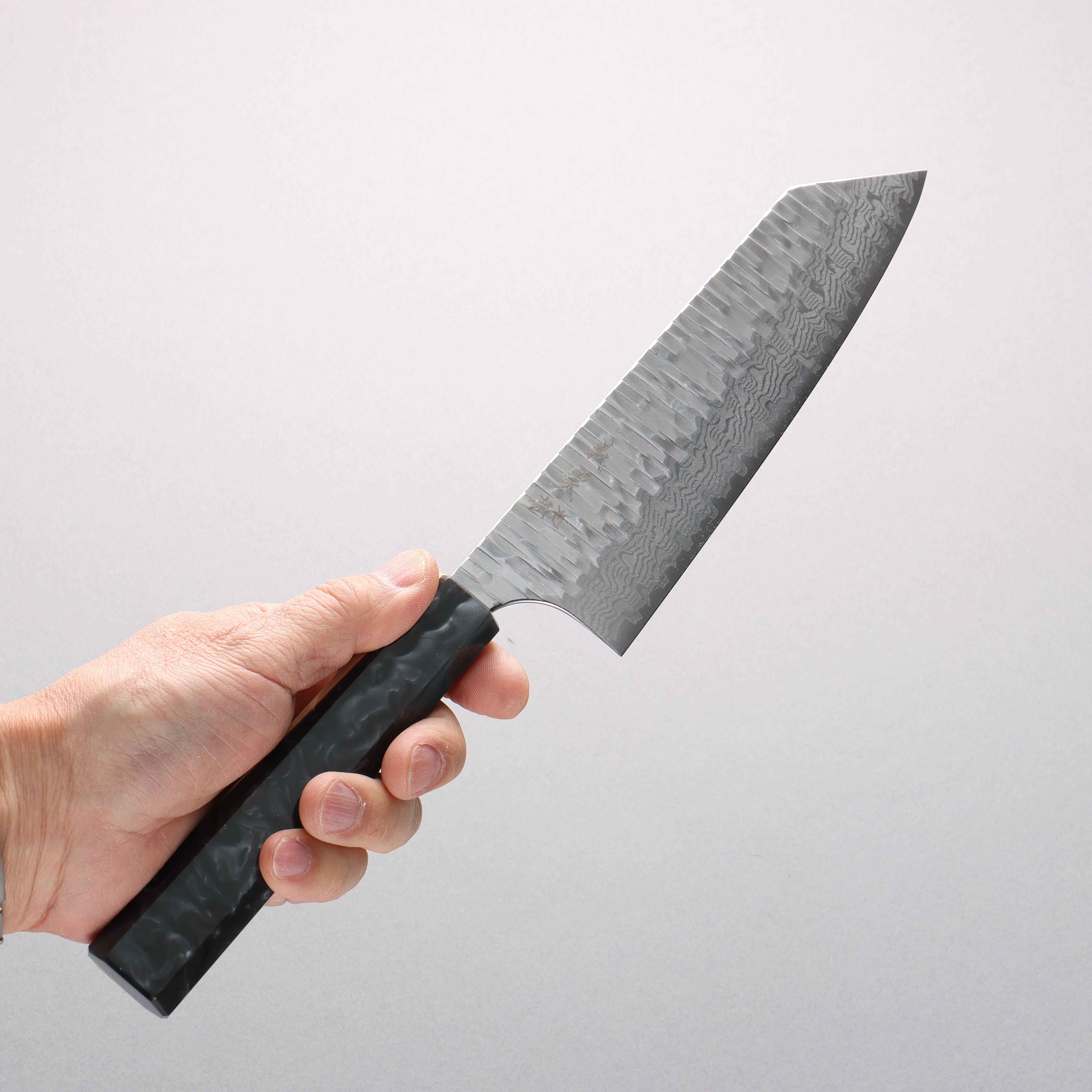 Yoshimi Kato Kasuri VG-XEOS Hammered Damascus Bunka 170mm Olive Wood & Blue Resin Handle - Seisuke Knife