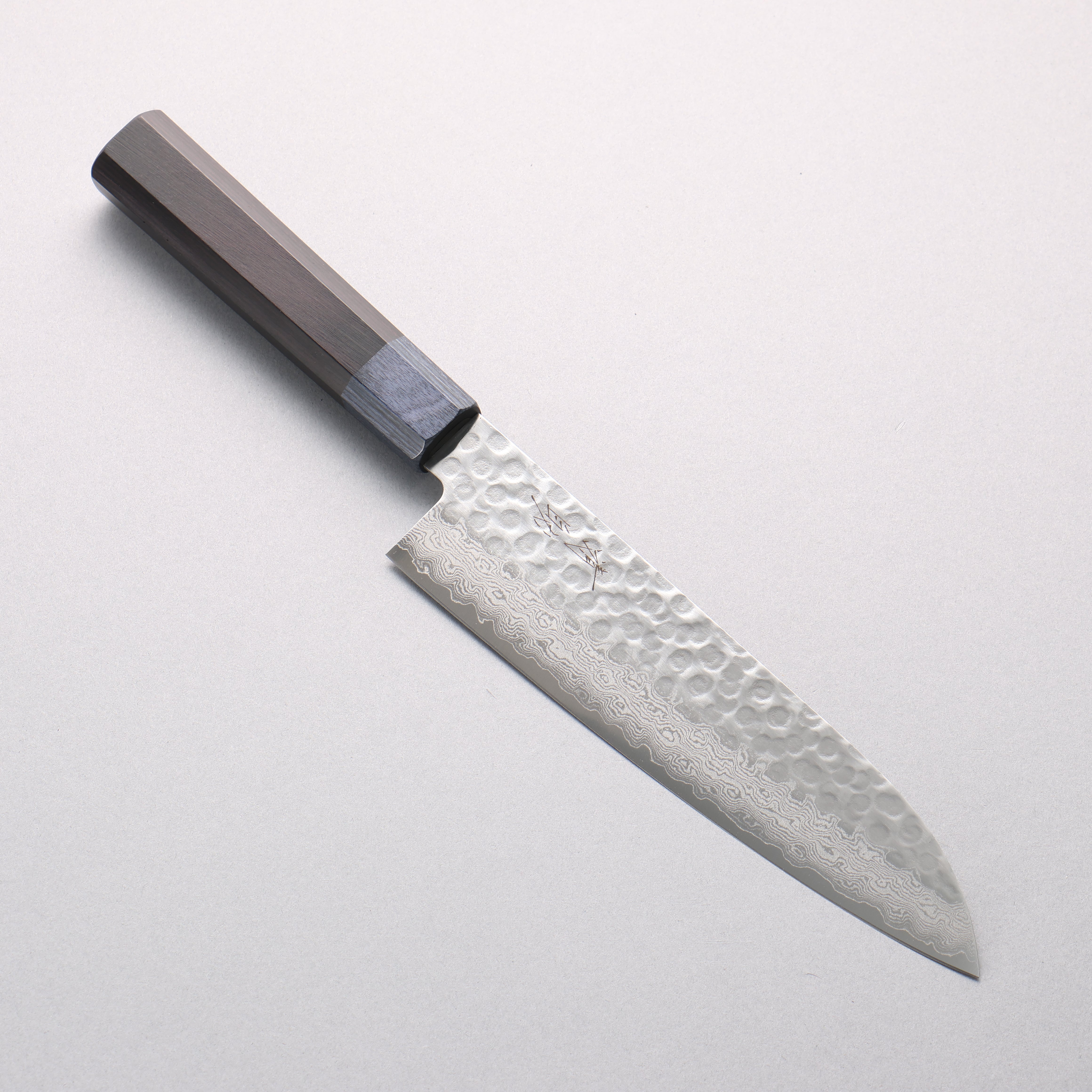 Seisuke VG10 Hammered Damascus Santoku 180mm Black & Navy Pakkawood Handle - Seisuke Knife