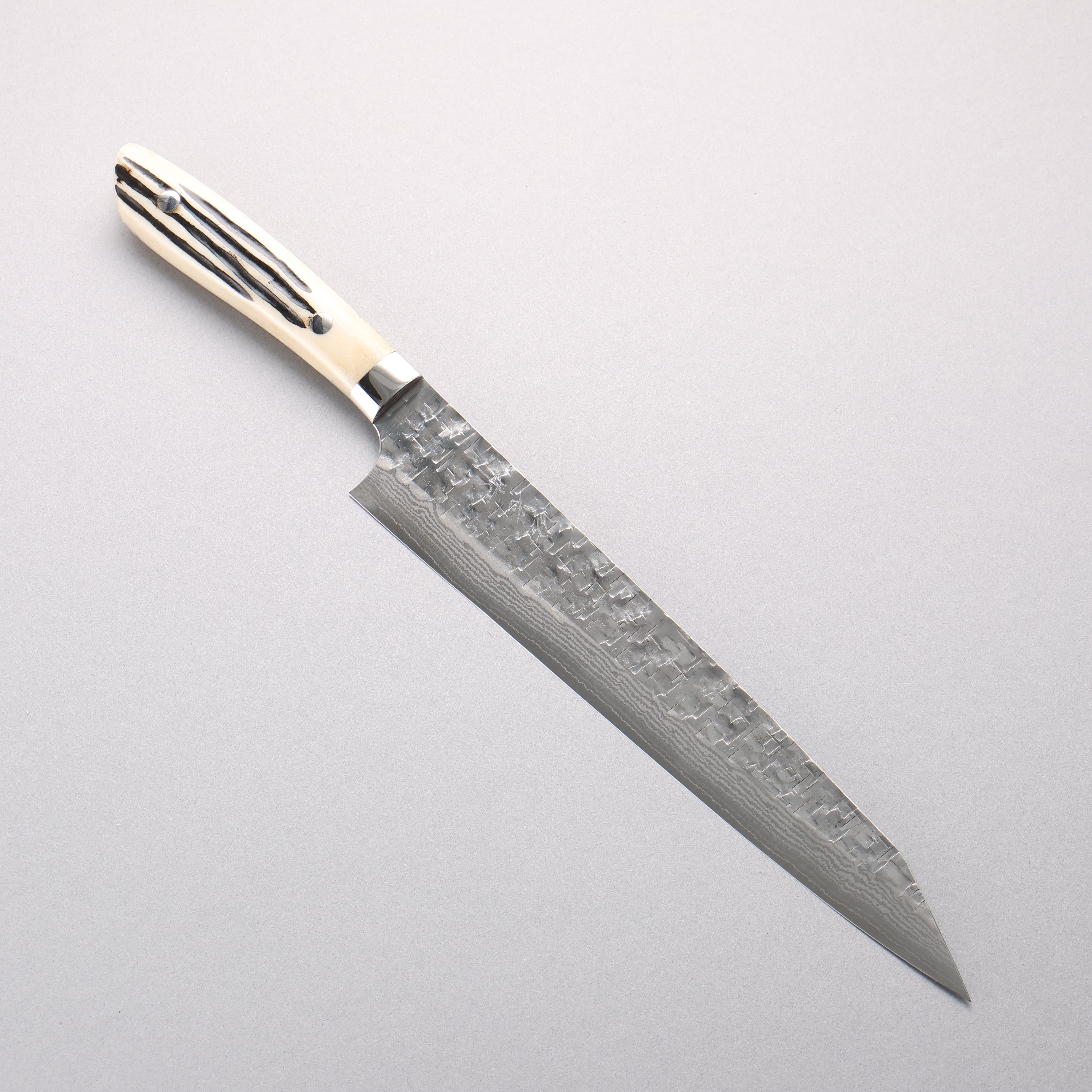 Takeshi Saji SRS13 Hammered Damascus Kiritsuke Sujihiki 240mm White Deer Horn Handle - Seisuke Knife