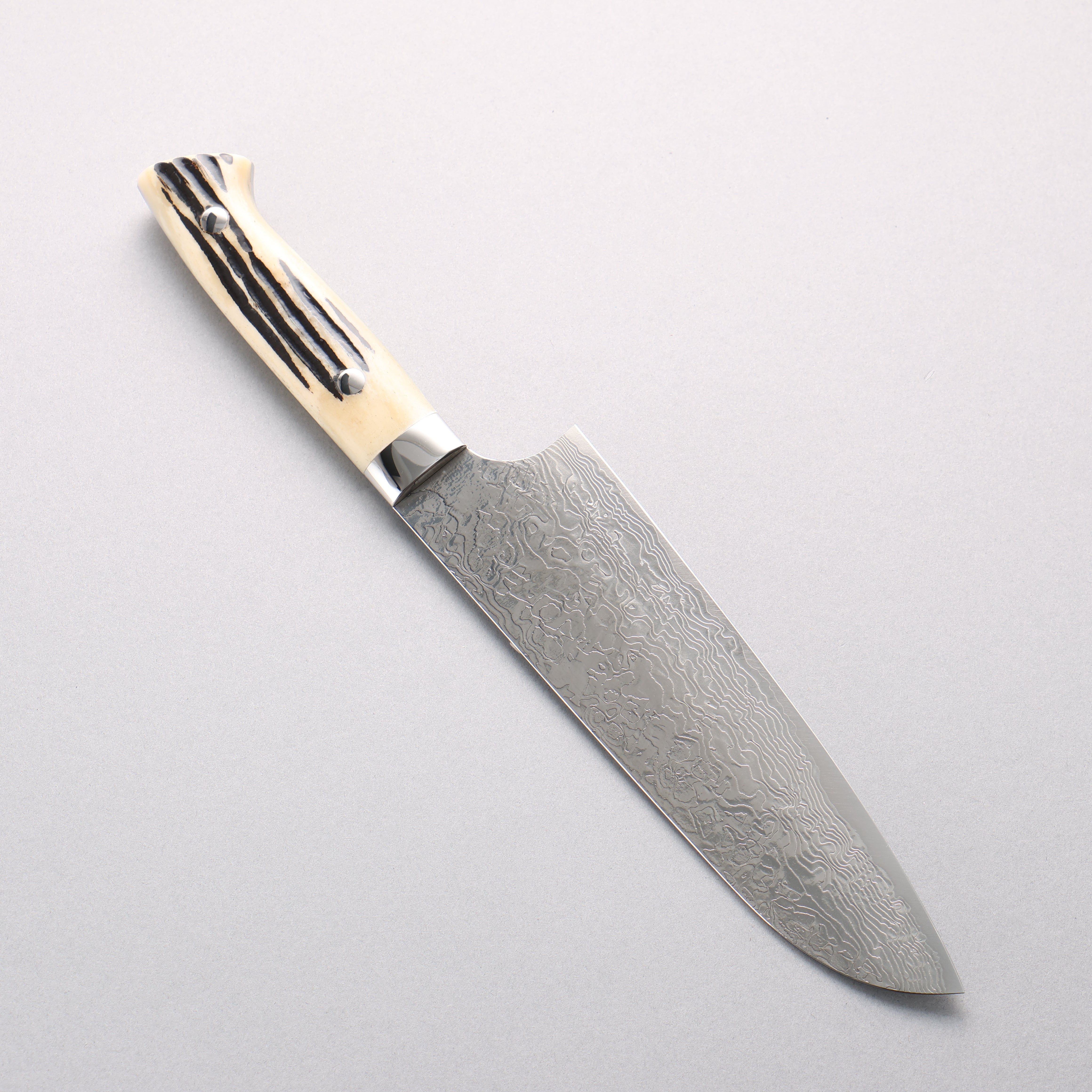 Takeshi Saji SG2 Diamond Finish Damascus Santoku 180mm White Deer Horn Handle - Seisuke Knife