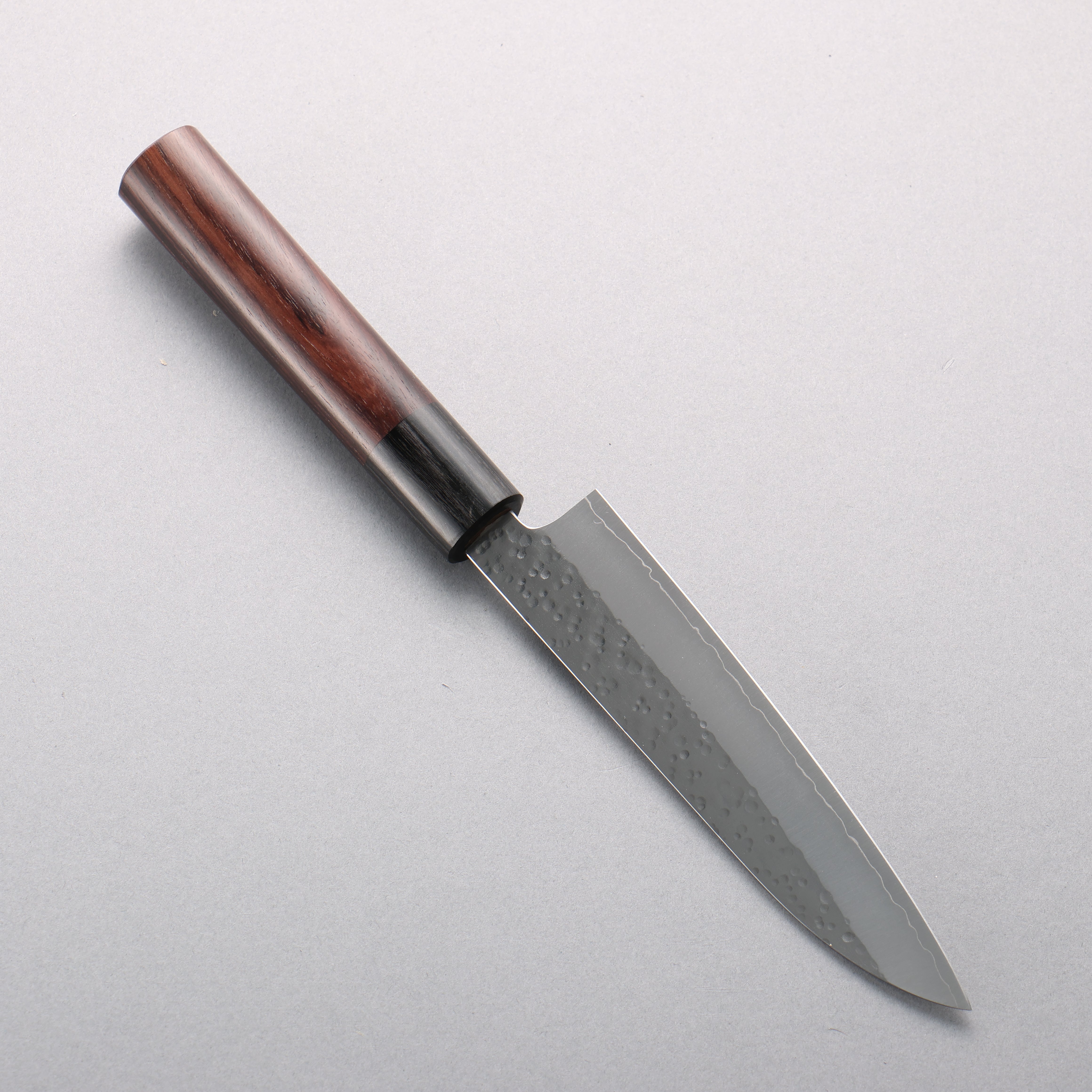 Makoto Kurosaki VG10 Maru Hammered Petty-Utility 135mm Shitan & Black Pakka Wood Handle - Seisuke Knife