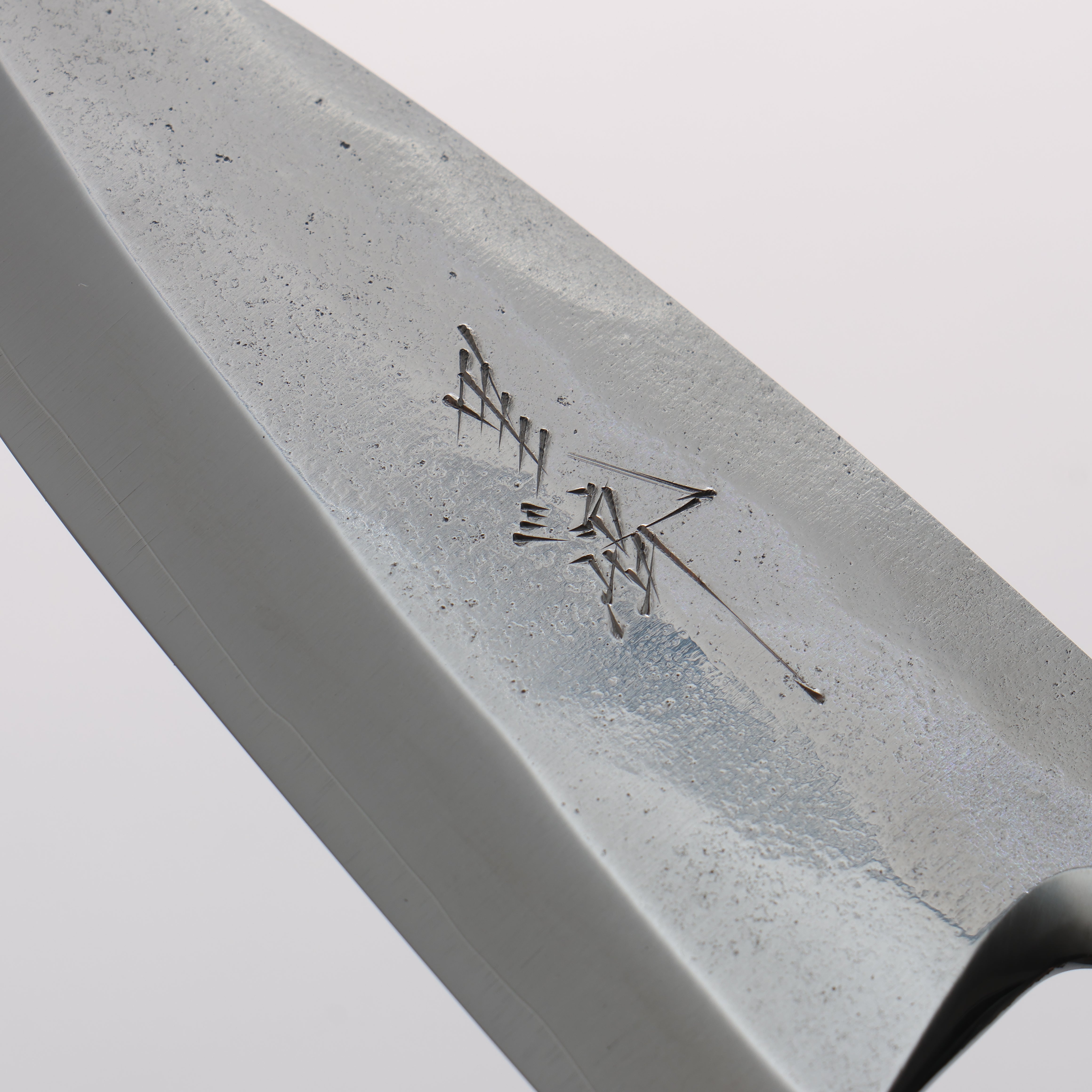 [Left Handed] Yu Kurosaki SG2 Nashiji Ajikiri 110mm Shitan & Black Pakka Wood Handle - Seisuke Knife