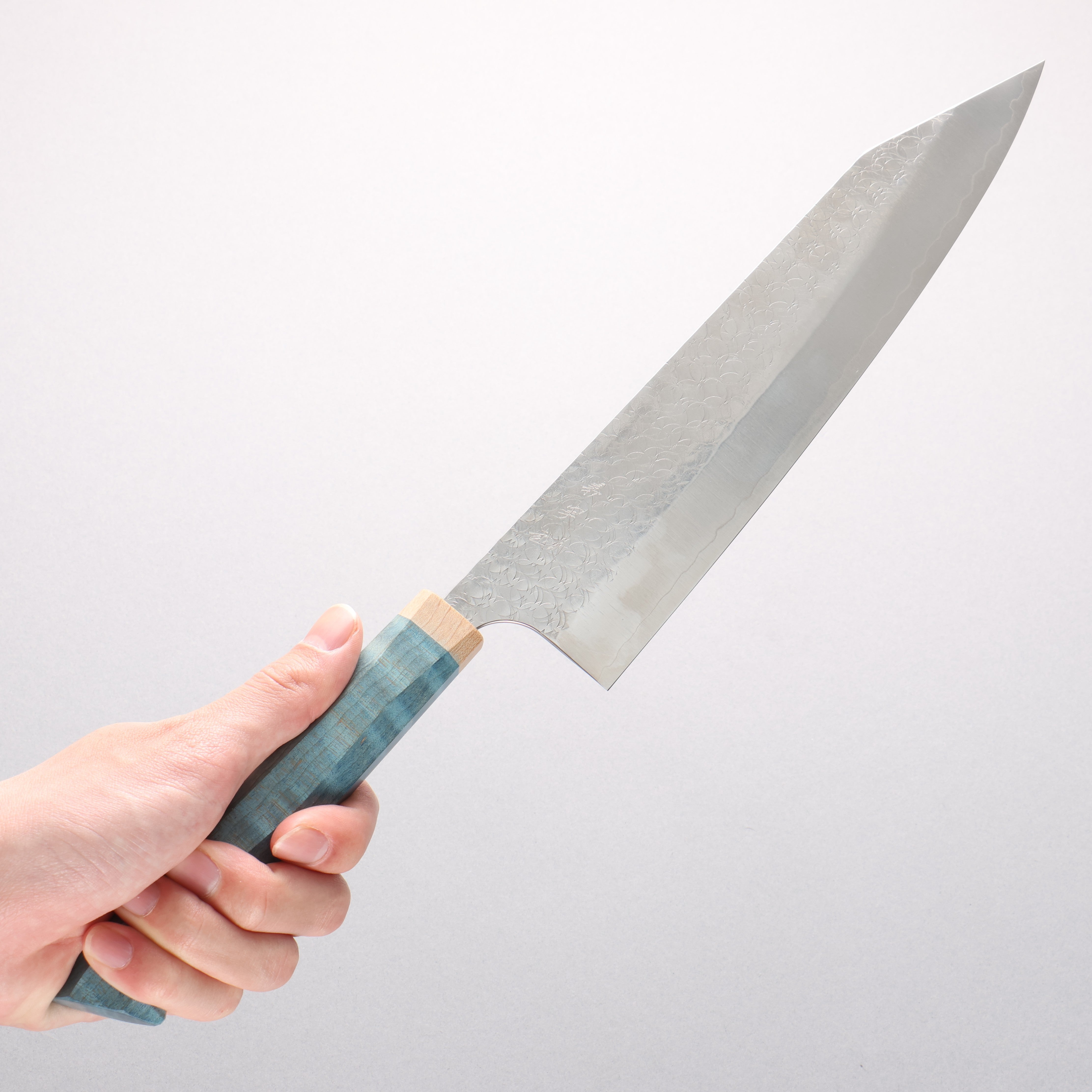 Yoshimi Kato Minamo SG2 Hammered Kiritsuke Gyuto 240mm Blue Western-Style Handle - Seisuke Knife