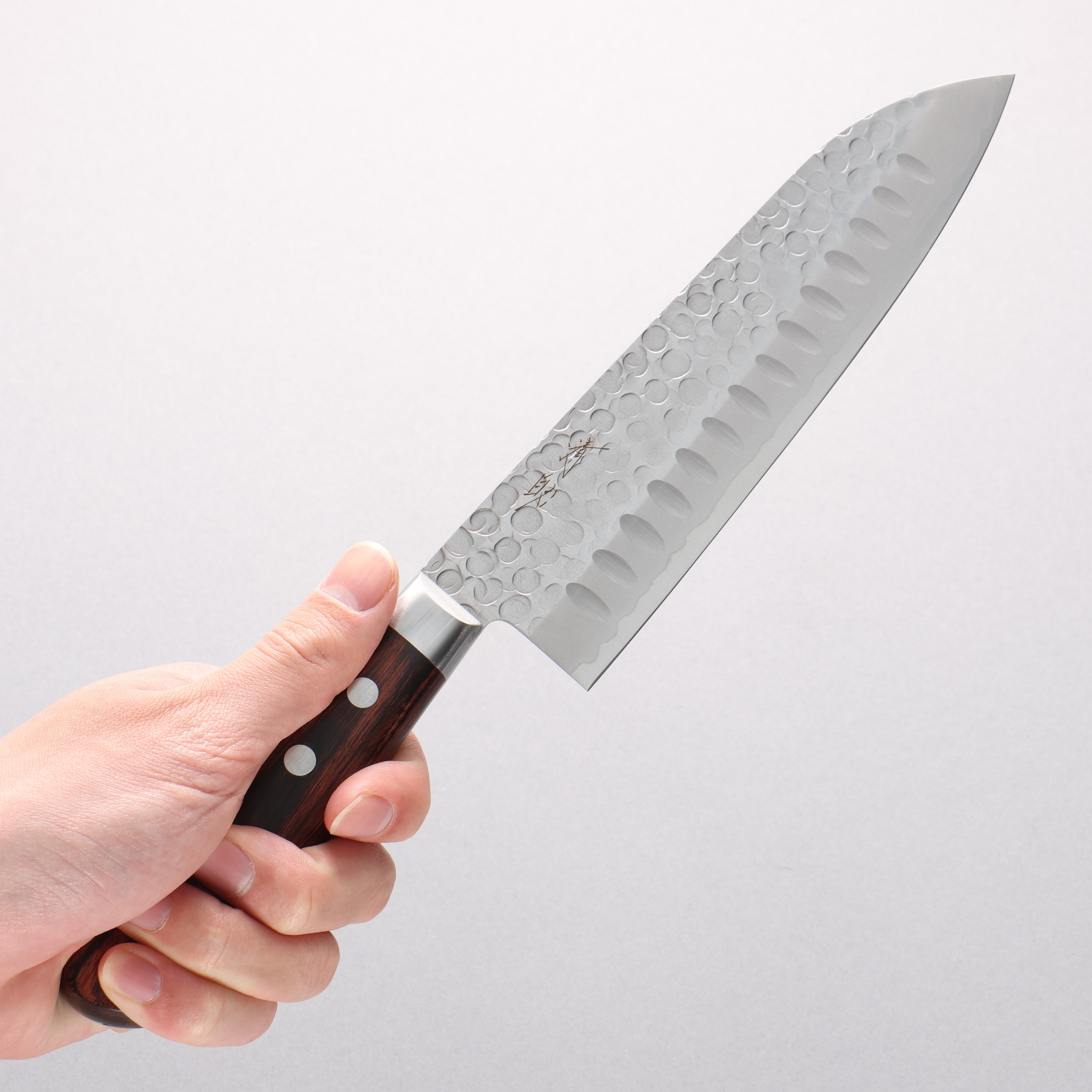Seisuke VG10 Hammered Ribbed Santoku 180mm Mahogany Handle
