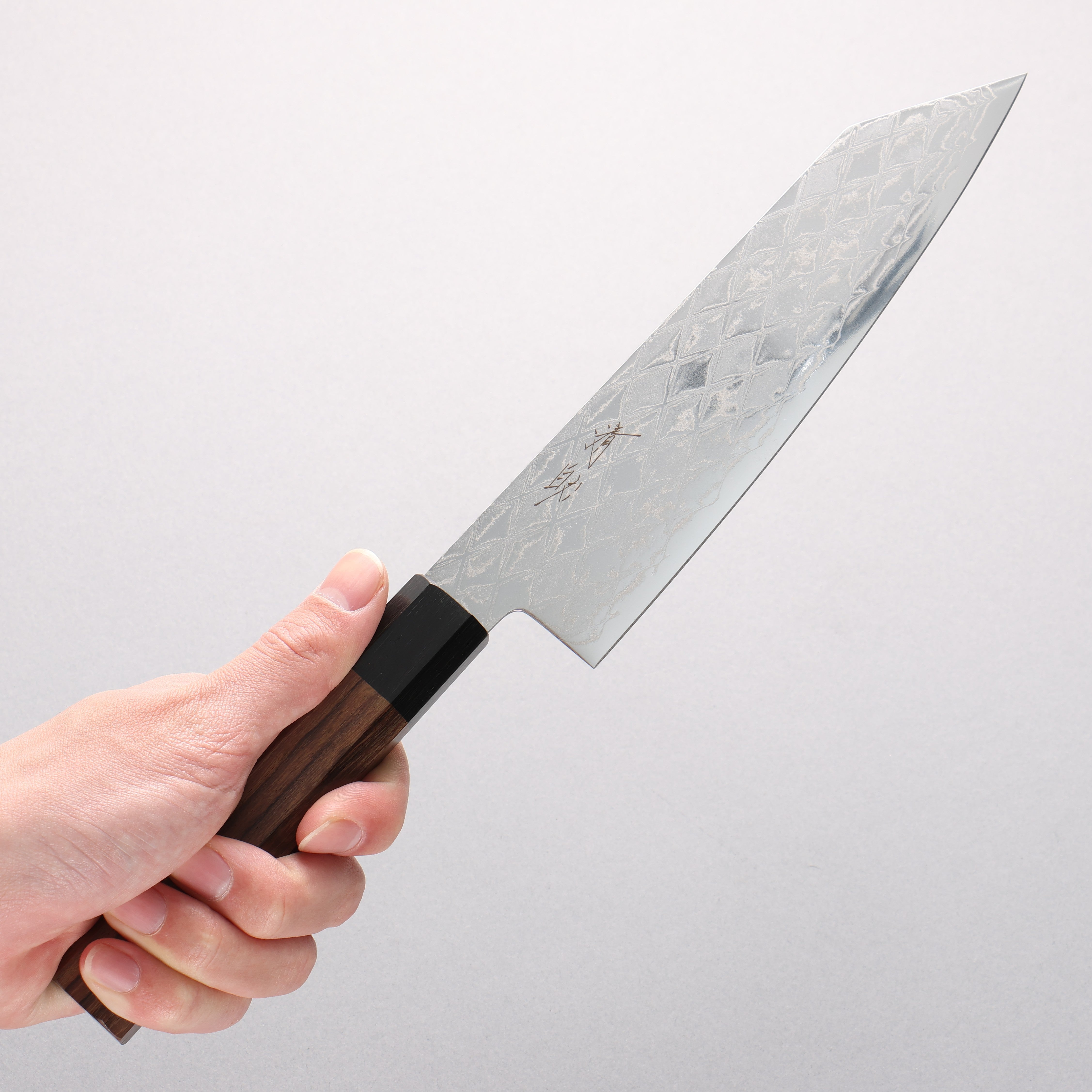Seisuke AUS10 Mirror Crossed Kiritsuke Santoku 180mm Shitan Black Pakkawood Handle - Seisuke Knife