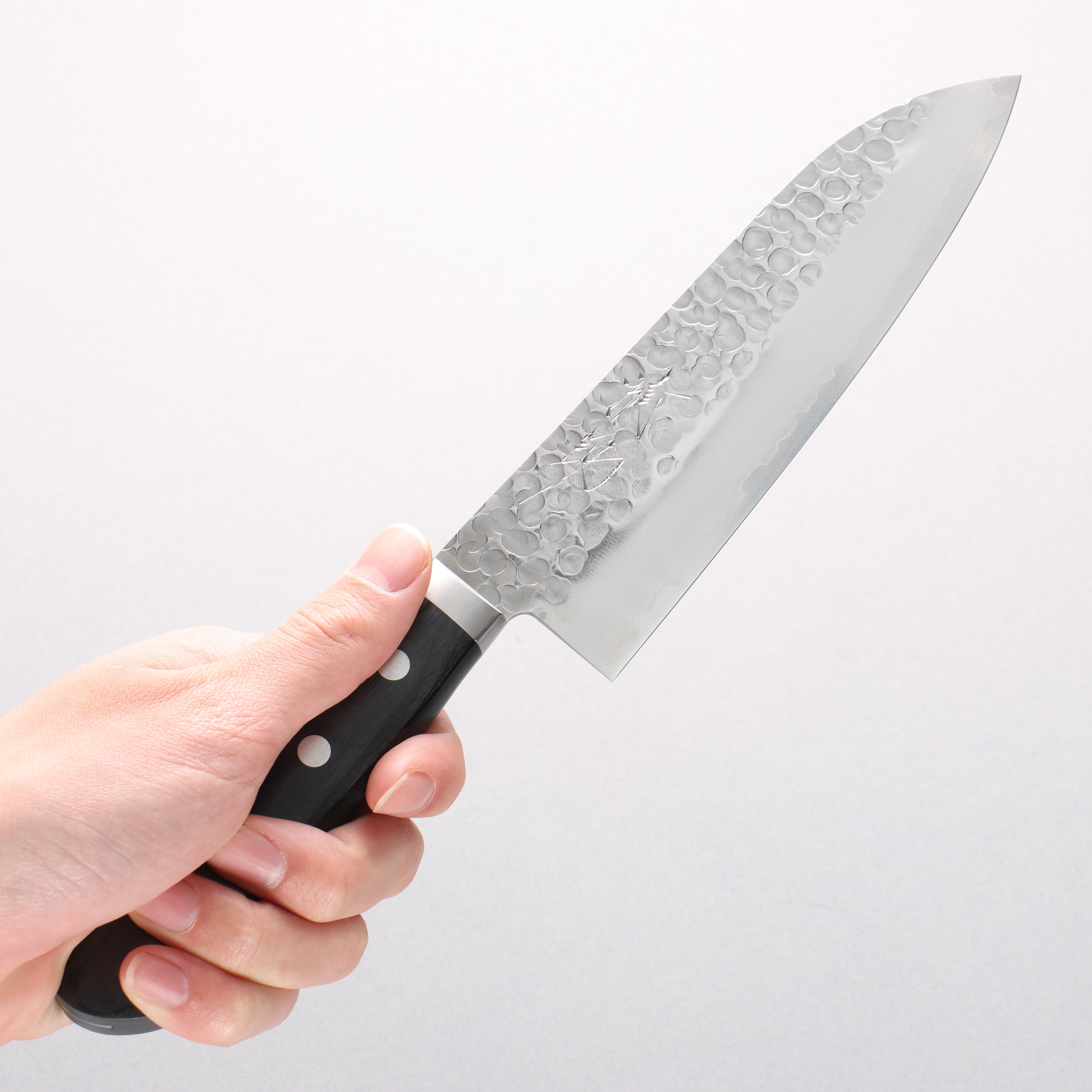 Seisuke VG1 Hammered Migaki Finished Santoku 165mm Black Pakka wood Handle - Seisuke Knife