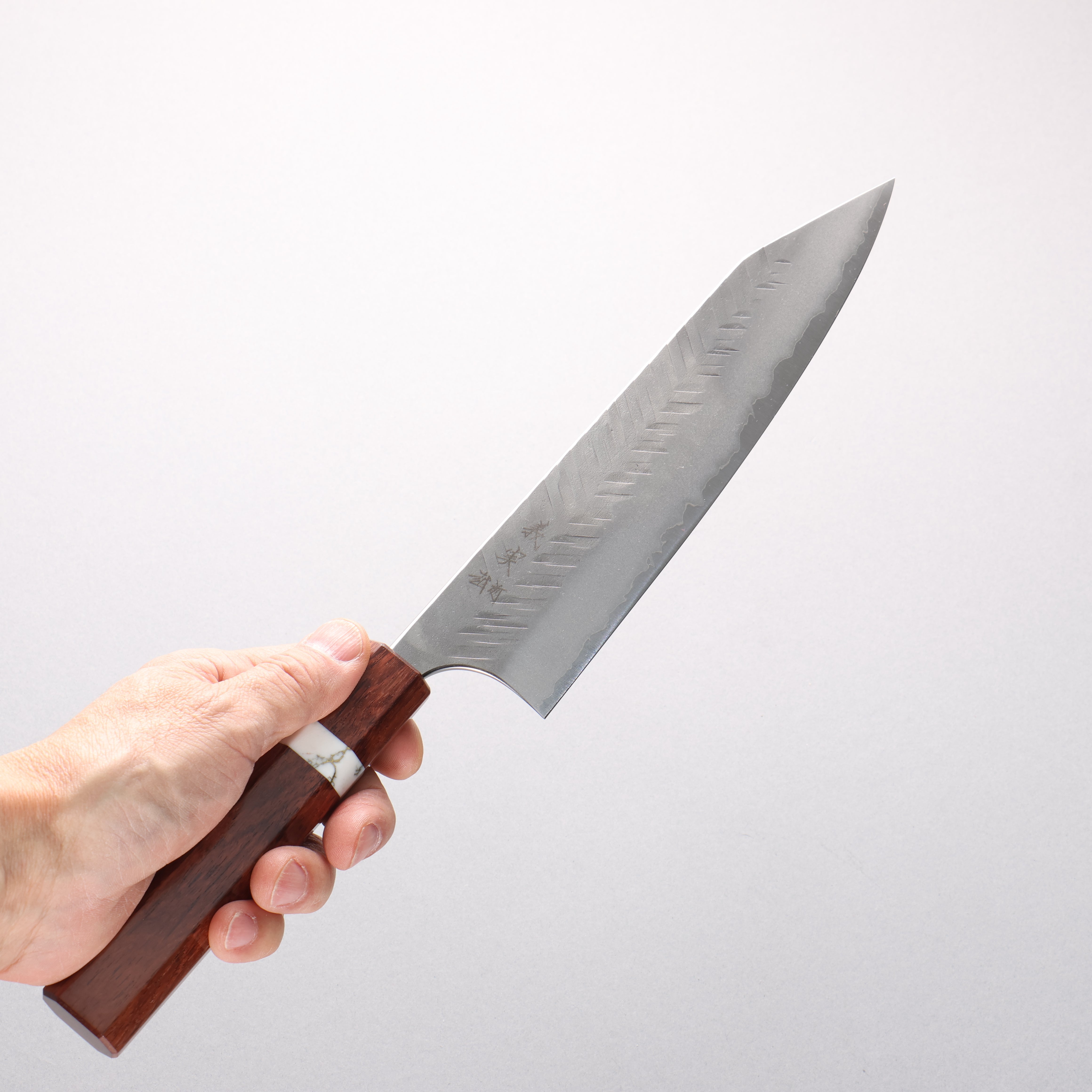 Yoshimi Kato Blue Super Nashiji V-Hammered Kiritsuke Gyuto 210mm Rosewood & White Turquoise Ring Handle - Seisuke Knife