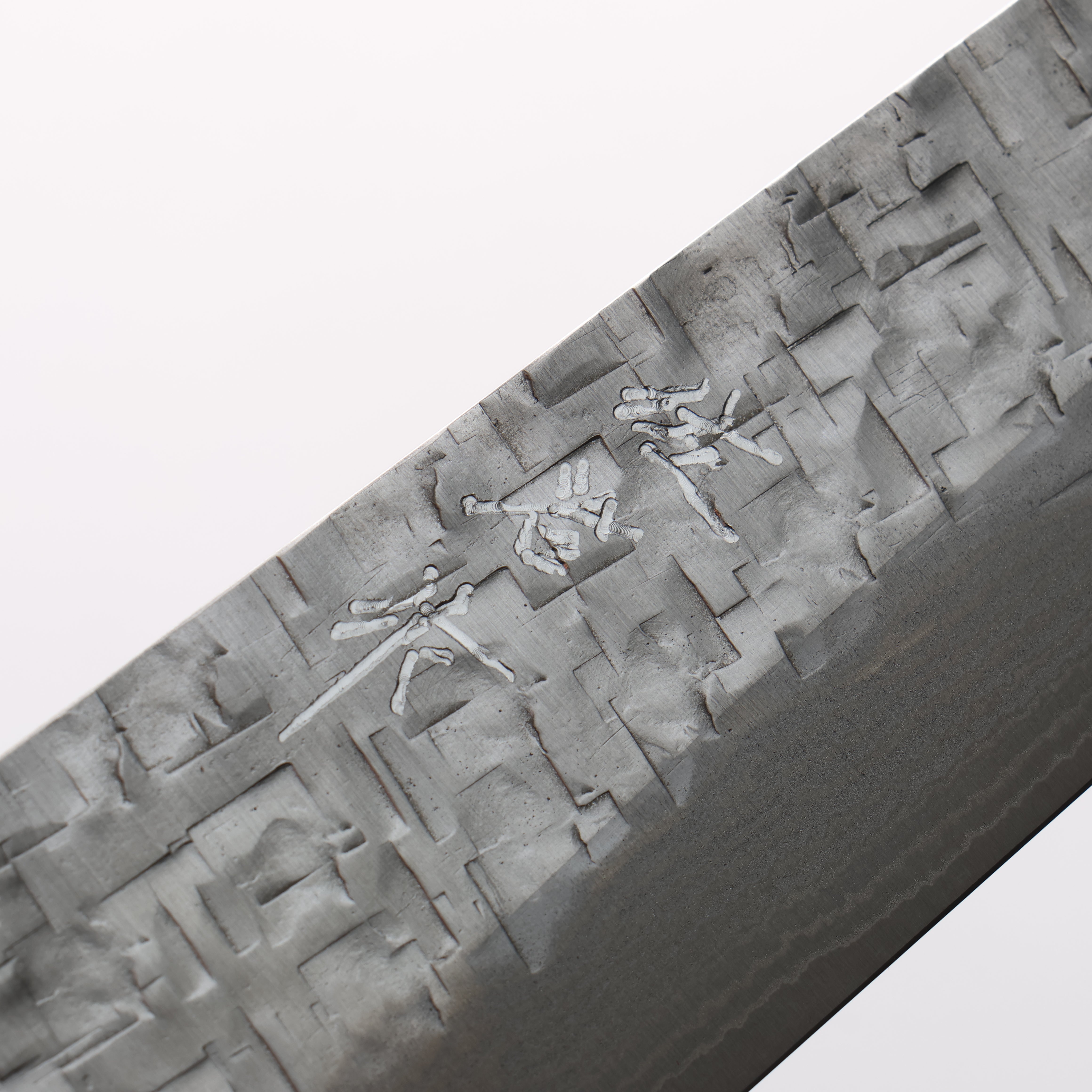 Takeshi Saji SRS13 Hammered Damascus Cross Kiritsuke Sujihiki 240mm Cloud Pattern Corian Handle - Seisuke Knife