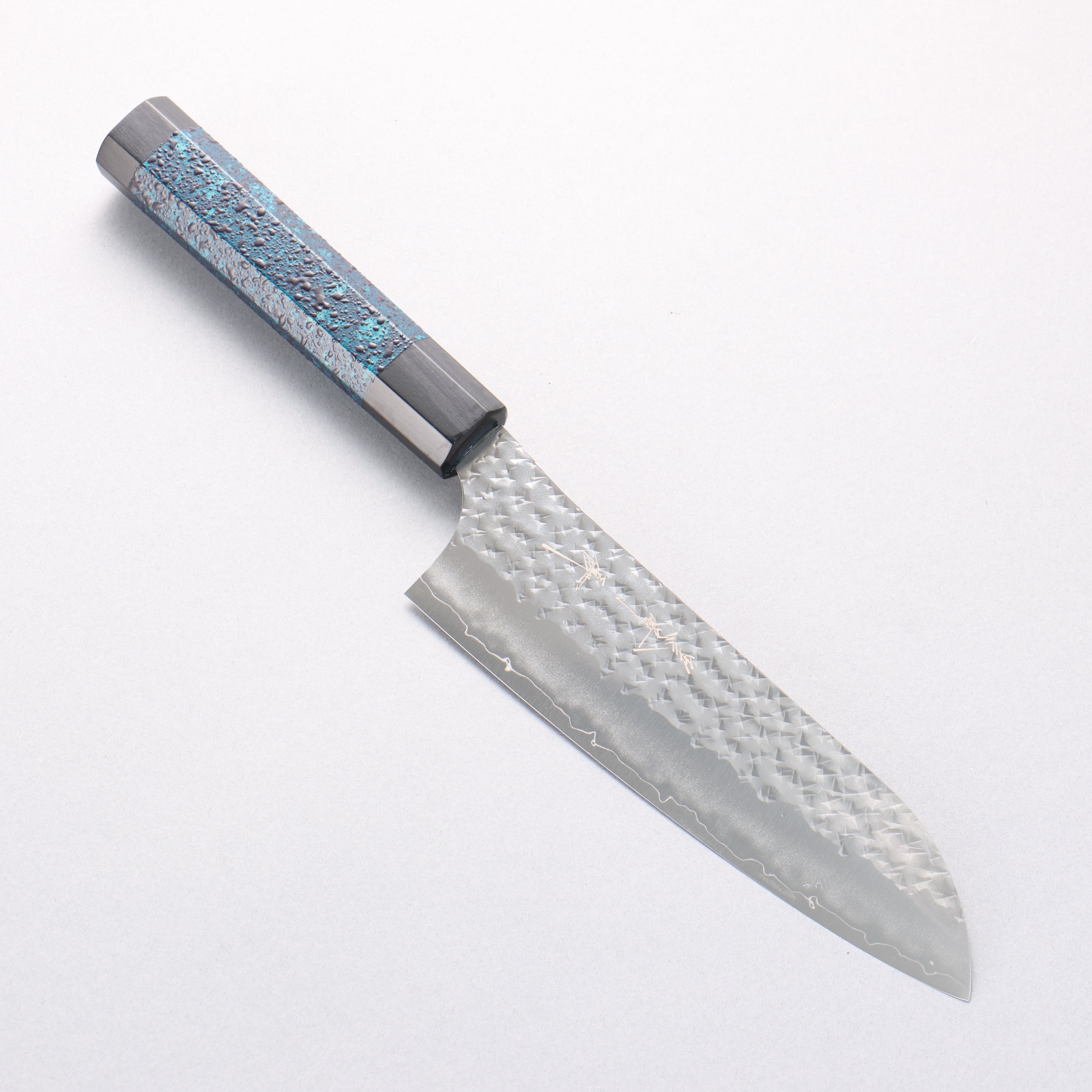 Yu Kurosaki Senko Ryu Ai Tenmoku SG2 Hammered Santoku 170mm Indigo Lacquered (Tenmoku) Handle with Sheath - Seisuke Knife