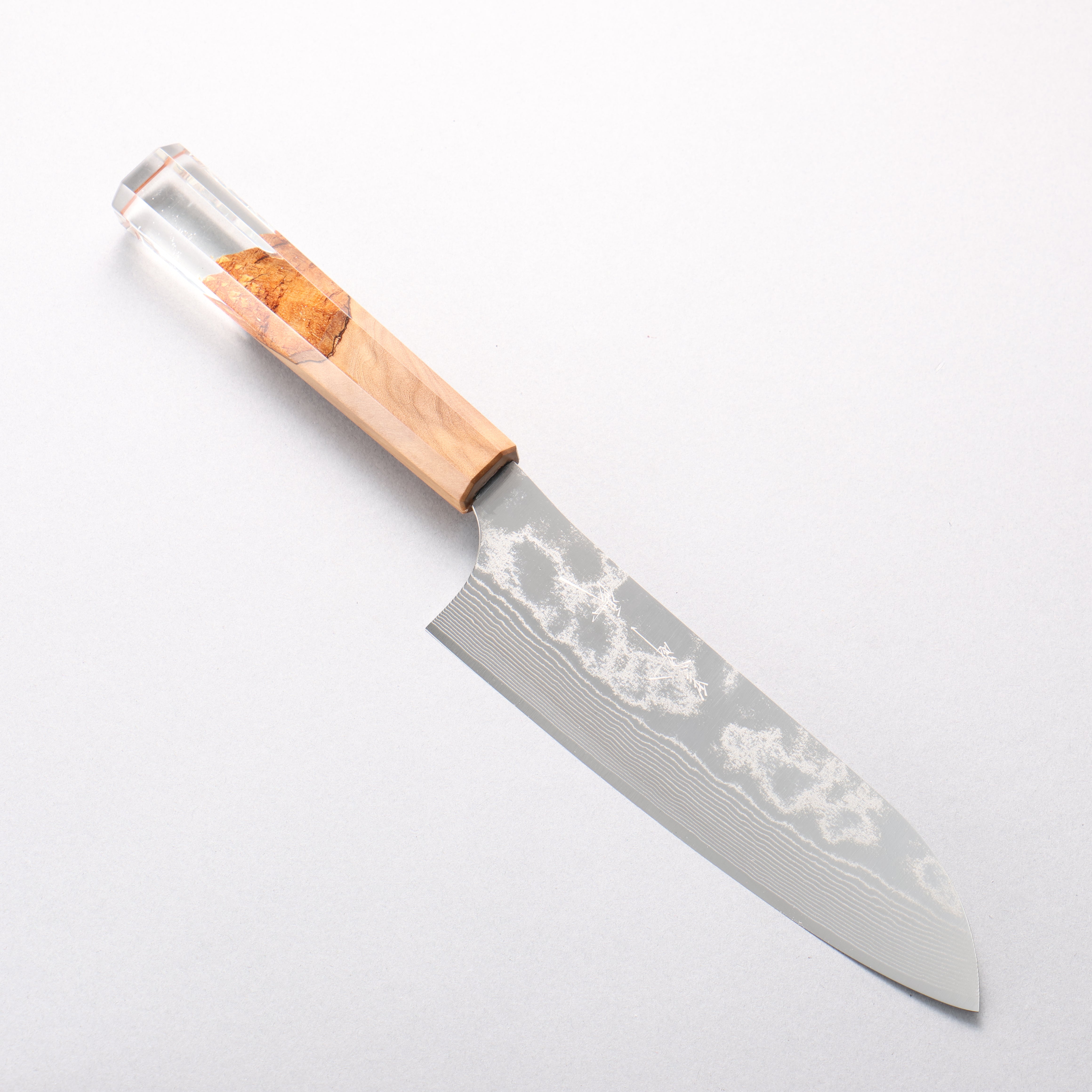 Yu Kurosaki Suiun SG2 Damascus Santoku 170mm Olive Tree and Clear Resin Handle - Seisuke Knife