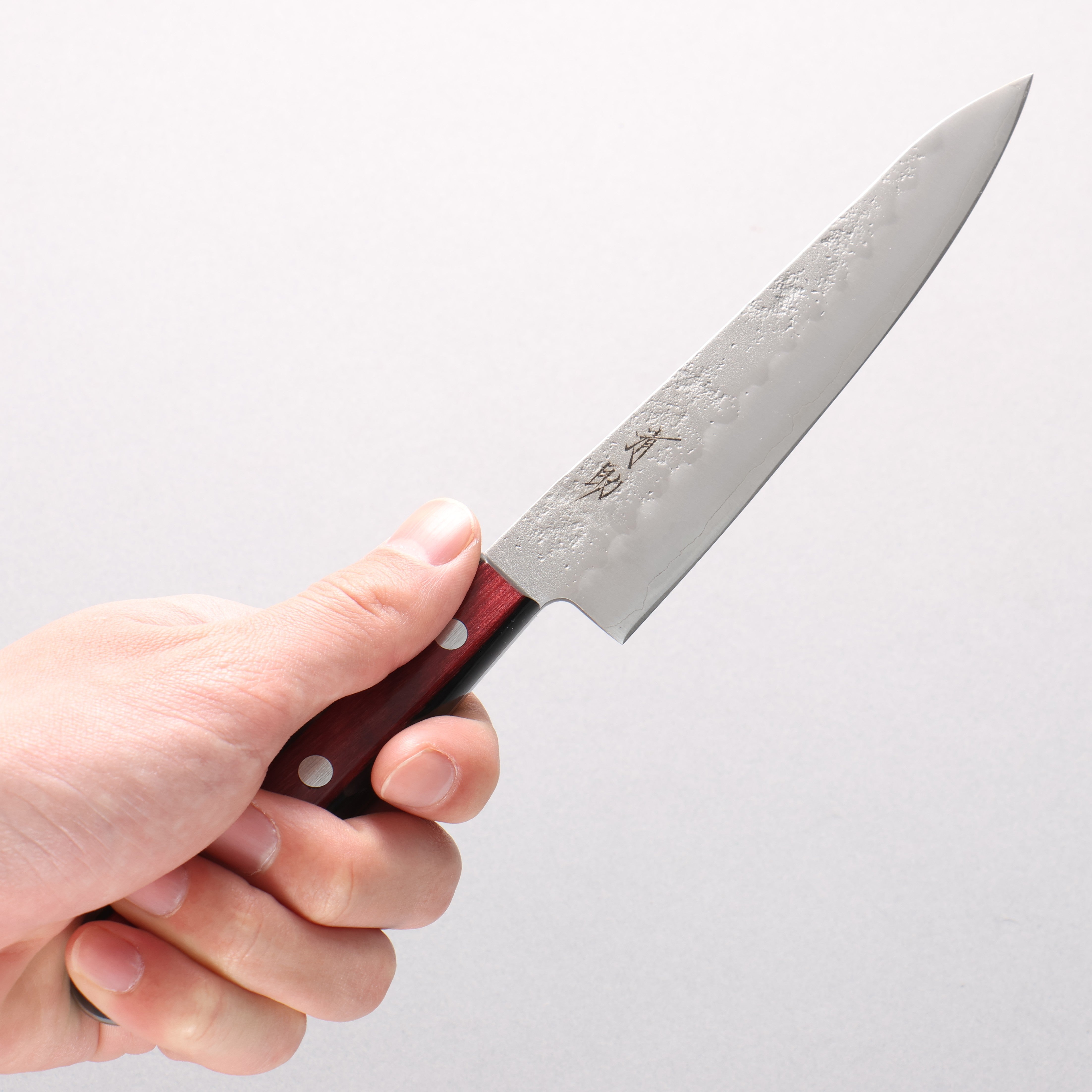 Seisuke Silver Steel No.3 Nashiji Petty-Utility 135mm Red Pakkawood Handle - Seisuke Knife