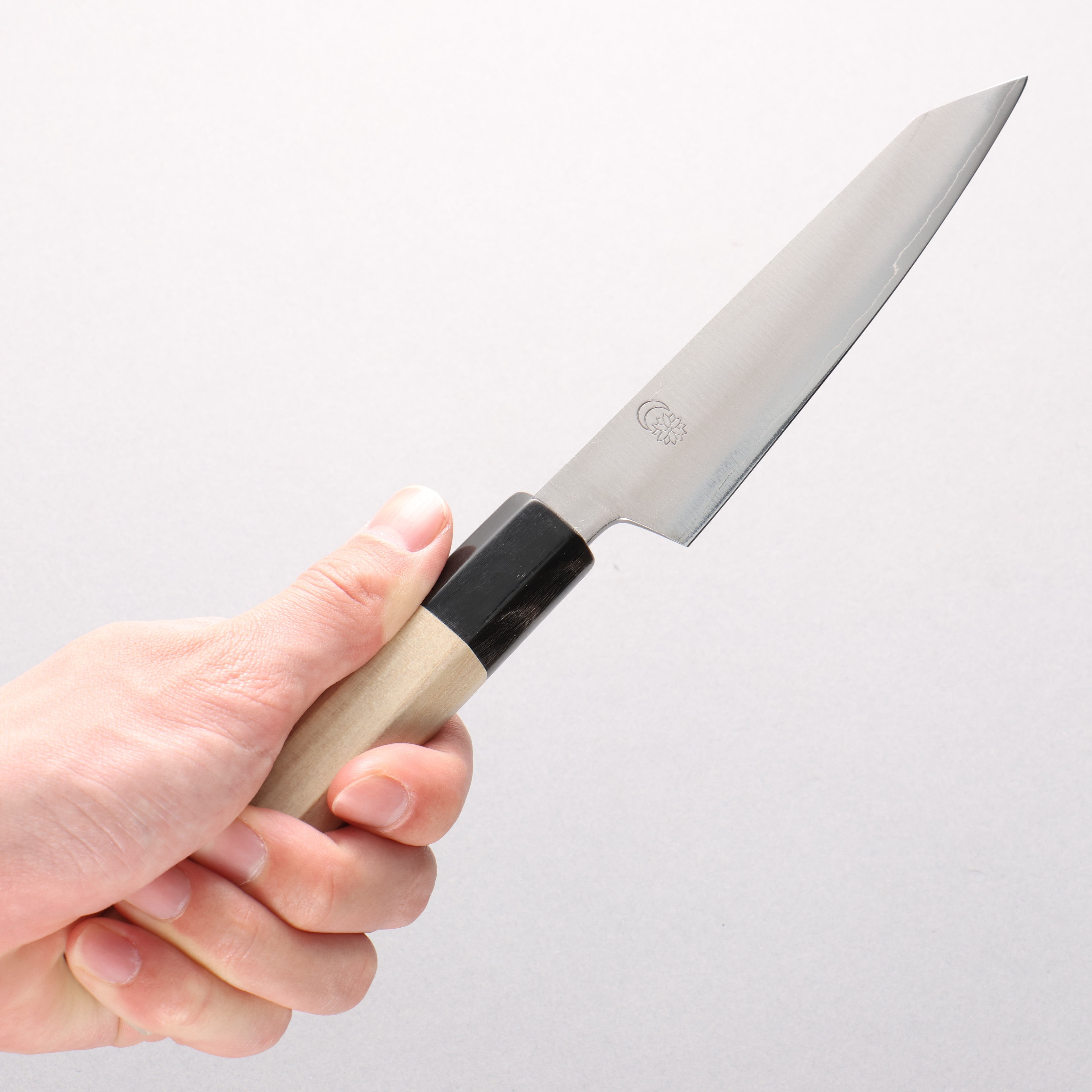 Kikuzuki Silver Steel No.3 Bokashi Kiritsuke Petty-Utility 135mm Magnolia Handle - Seisuke Knife